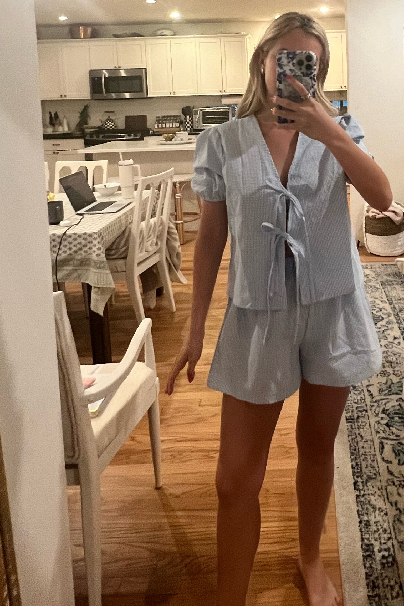 Cutest new set that’s under $30! I’m in a S!

#LTKFindsUnder50 #LTKSeasonal #LTKTravel