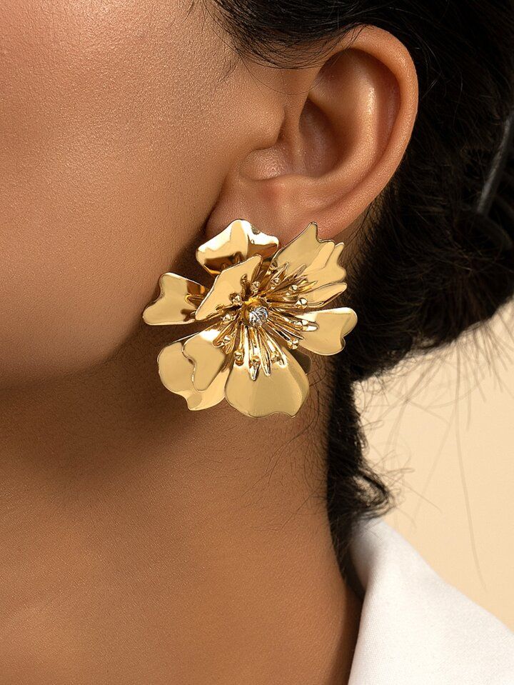 Rhinestone Decor Flower Stud Earrings | SHEIN USA | SHEIN