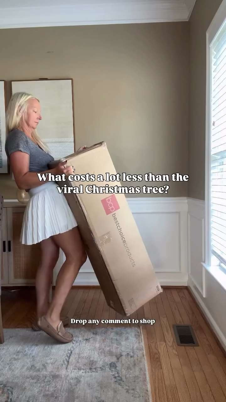 Such a beautiful tree!

Christmas tree / Amazon / Amazon finds  

 #LTKHoliday #LTKSeasonal