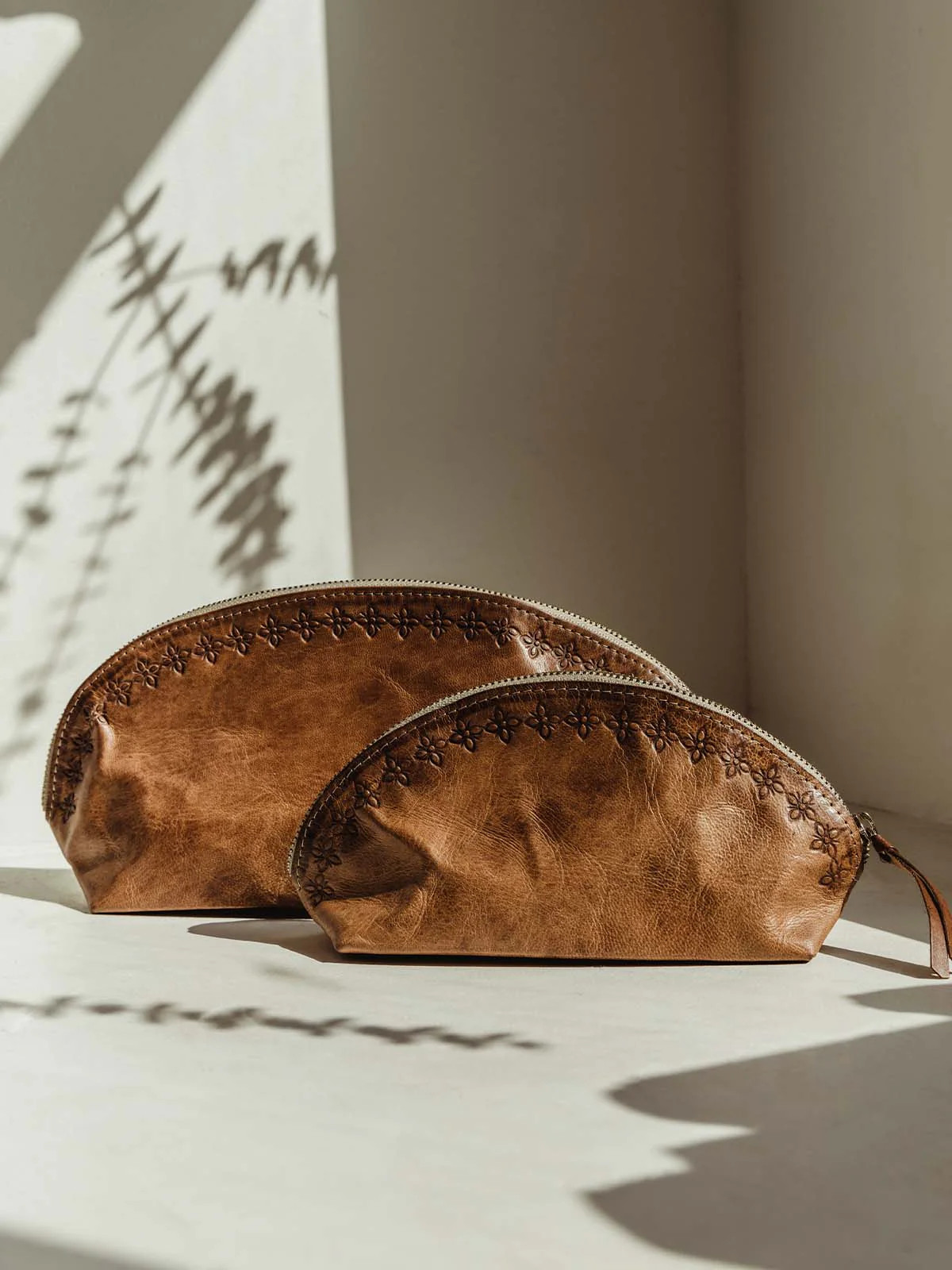 Brown Leather Makeup Bag With Zipper | Joffa Marketplace