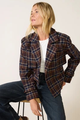 FAVORITE DAUGHTER Women's The Cropped Charles Trench, Size Small, Toffeeplaid Brown | Evereve