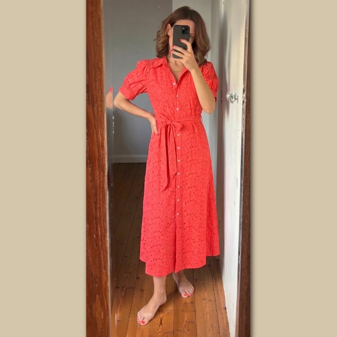Classic shirt dress in a beautiful coral colour 