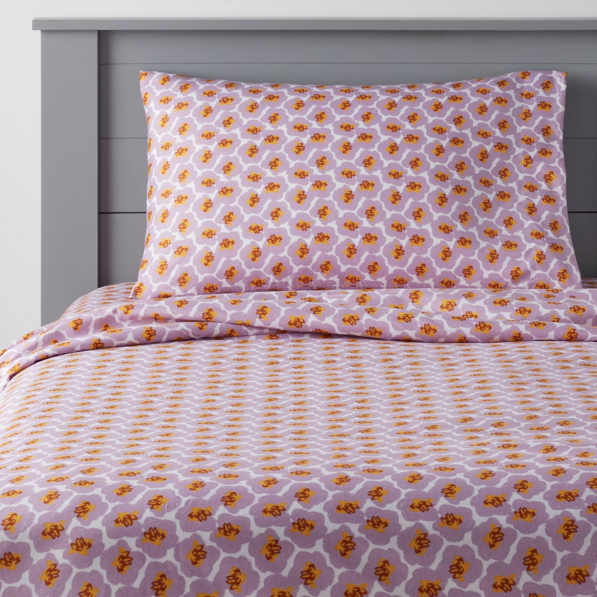 Queen Purple Flowers Kids' Sheet Set - Pillowfort™ | Target