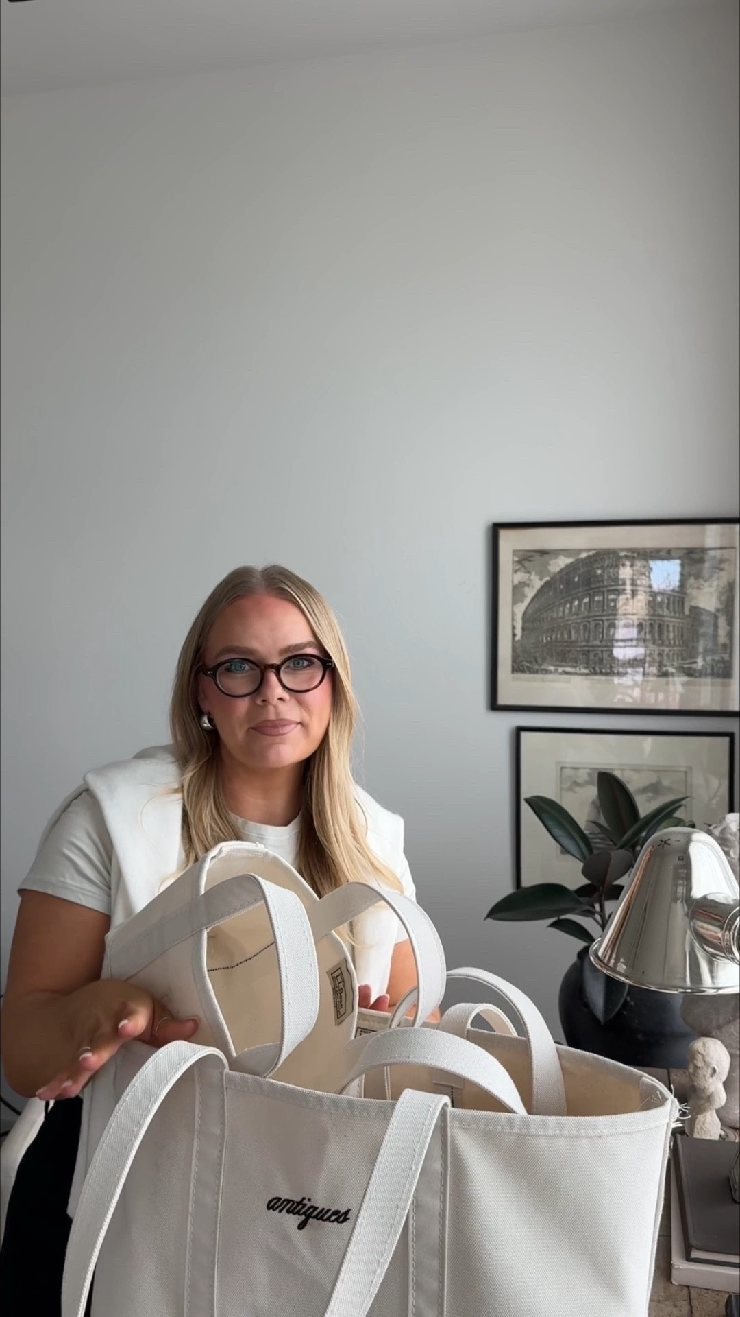 “Antiques” Bag - size Large  in natural, long handles, thin script font with dark brown thread.

“B” Bag - size Small  in natural, regular handles, thin script font with dark brown thread.

“BJM” Bag - size Mini in natural, regular handles, flared font with color natural thread.