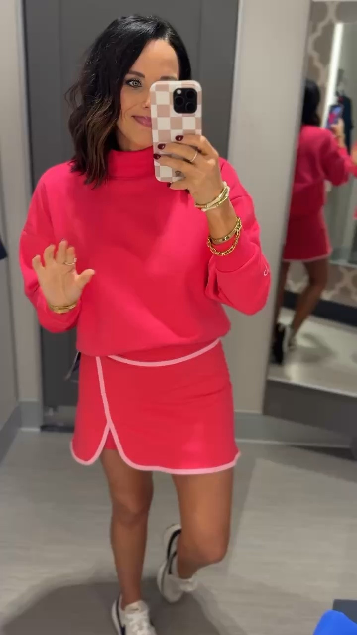 Y'all the Target activewear new arrivals are amazing! Perfect for morning walks & running errands all spring! 🌸

Running errands mom approved elevated sets Target activewear bright pink sets mom life outfit of the day VintagePickin 

#LTKValentine #LTKActive #LTKPetite