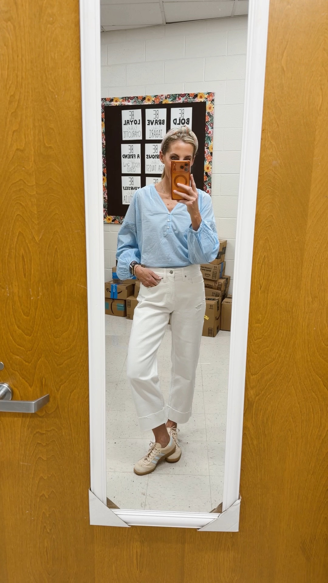 Today’s ootd.. Walmart top and jeans… adidas shoes