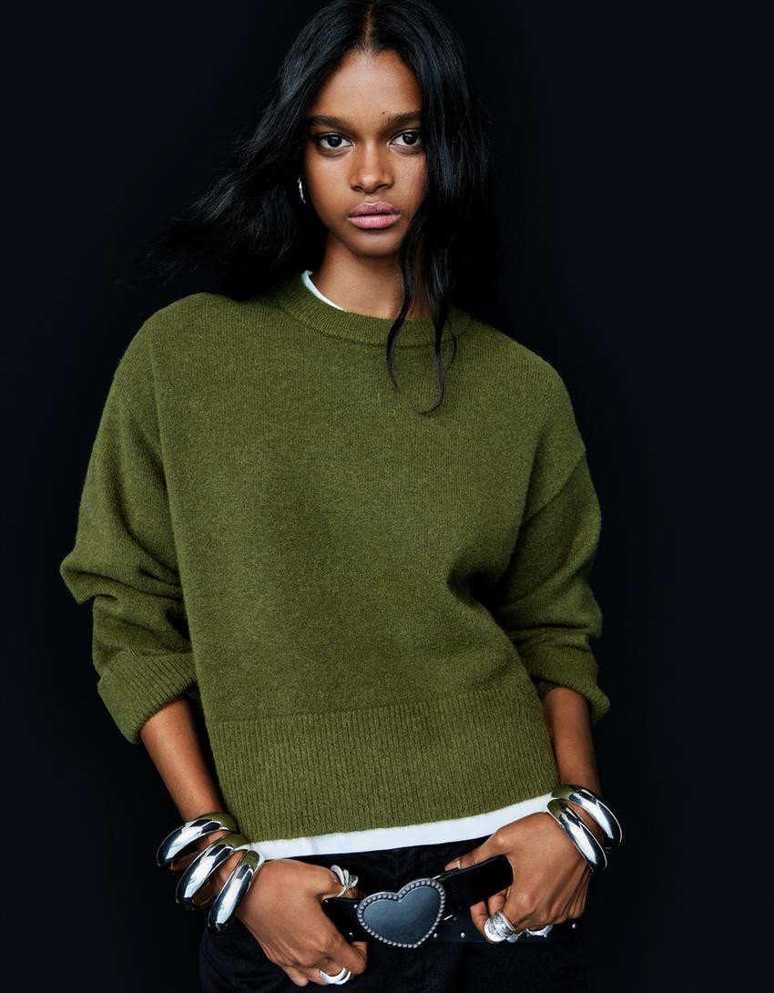 Oversize sweater with ribbed hem - Sweaters and cardigans - Women | Bershka GB