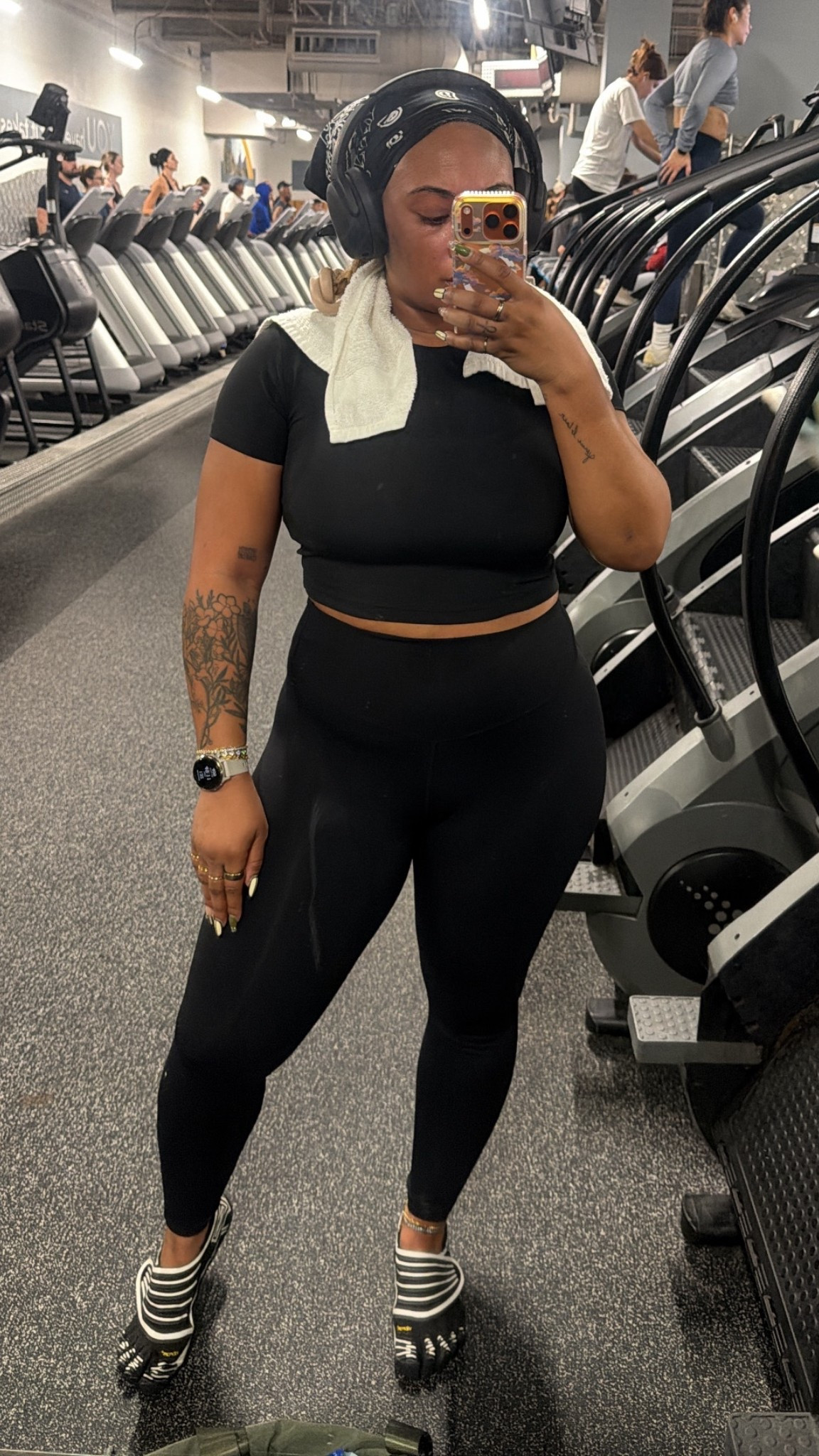 Vibram Five fingers are the ultimate cheat code for the stair master! 🤞🏾✨

#LTKActive #LTKMidsize #LTKGiftGuide