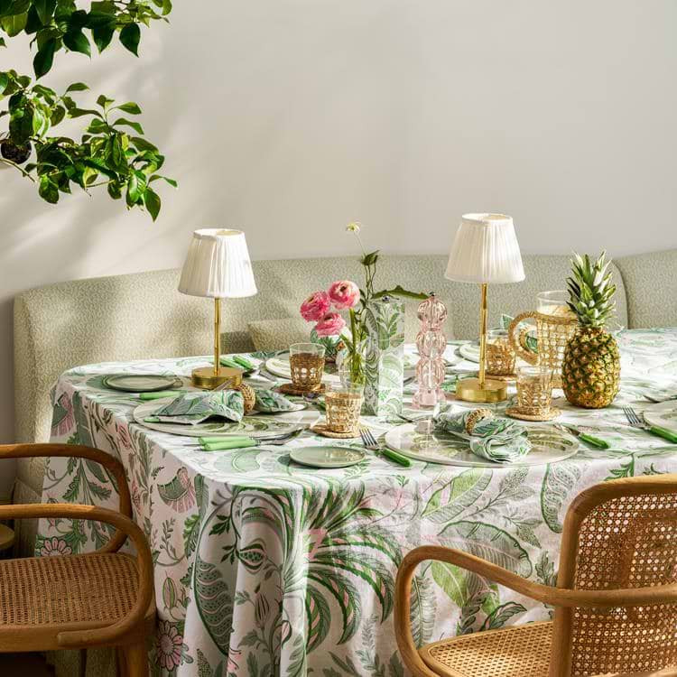 Palm Beach Green Linen Tablecloth | Addison Ross US