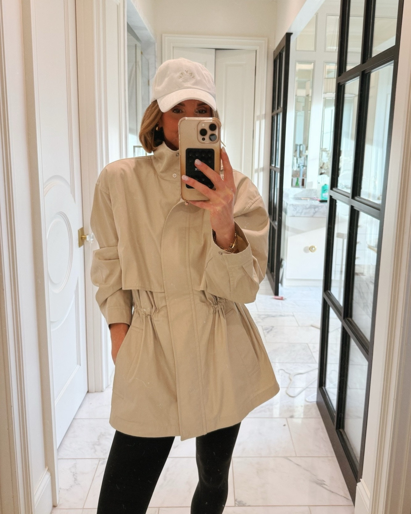Such a great jacket for fall 🤍 Easy to throw on with everything this season. Wearing size medium. @Aritzia 

#LTKmomlife #LTKootd