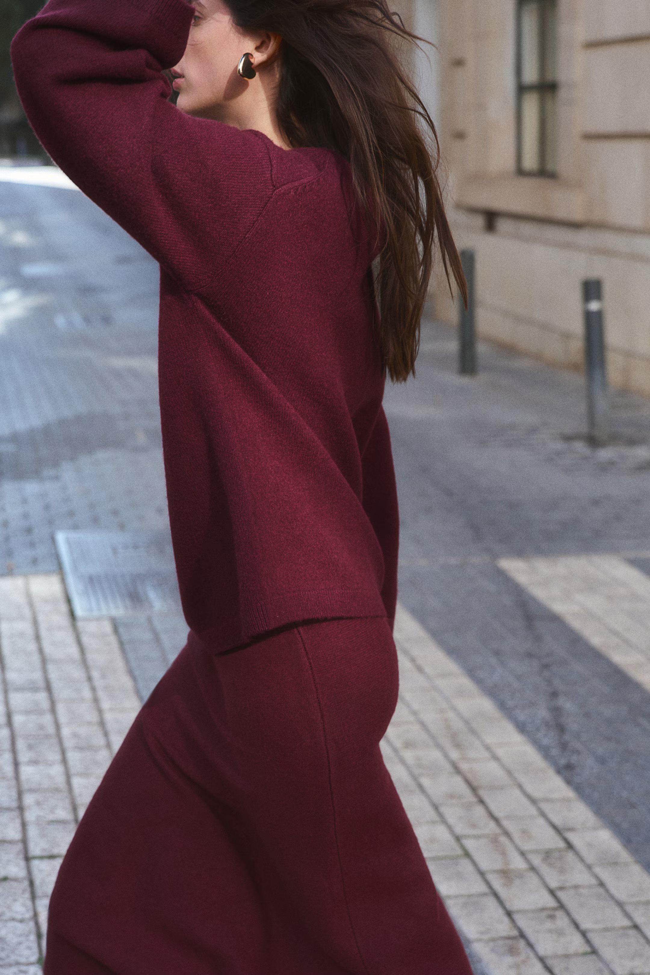 Flared knitted skirt | H&M (UK, MY, IN, SG, PH, TW, HK)