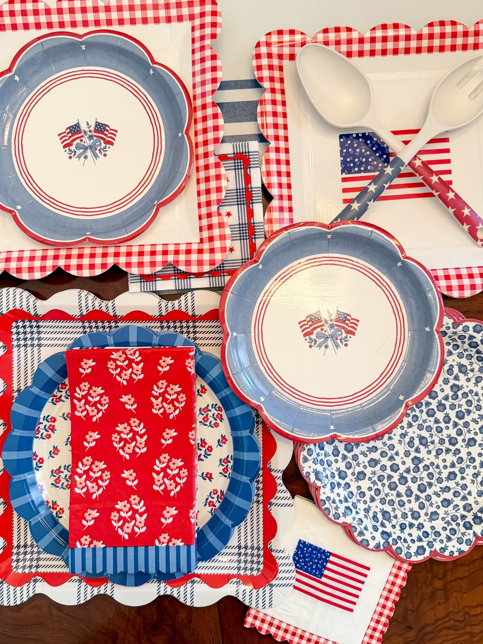 DFW summers were NOT designed for post-party dish duty, and I refuse to clean up once the fireworks have fizzled. 🇺🇸 Swipe through for the prettiest patriotic paper goods for your 4th of July party — because festive and easy can absolutely coexist.

#LTKSeasonal #LTKHome #LTKSaleAlert
