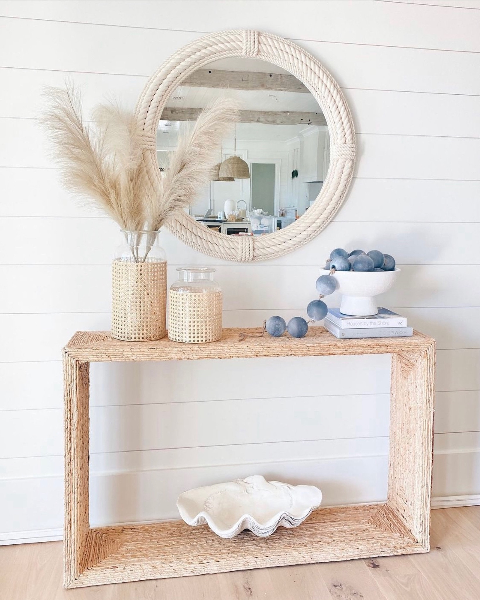 Sharing some of my favorite furniture and decor pieces to grab as capsule home items. I’ve purchased many several times for my own home and beach rentals 


 @wayfair #WayfairPartner #ad  #Wayfair

#LTKHome