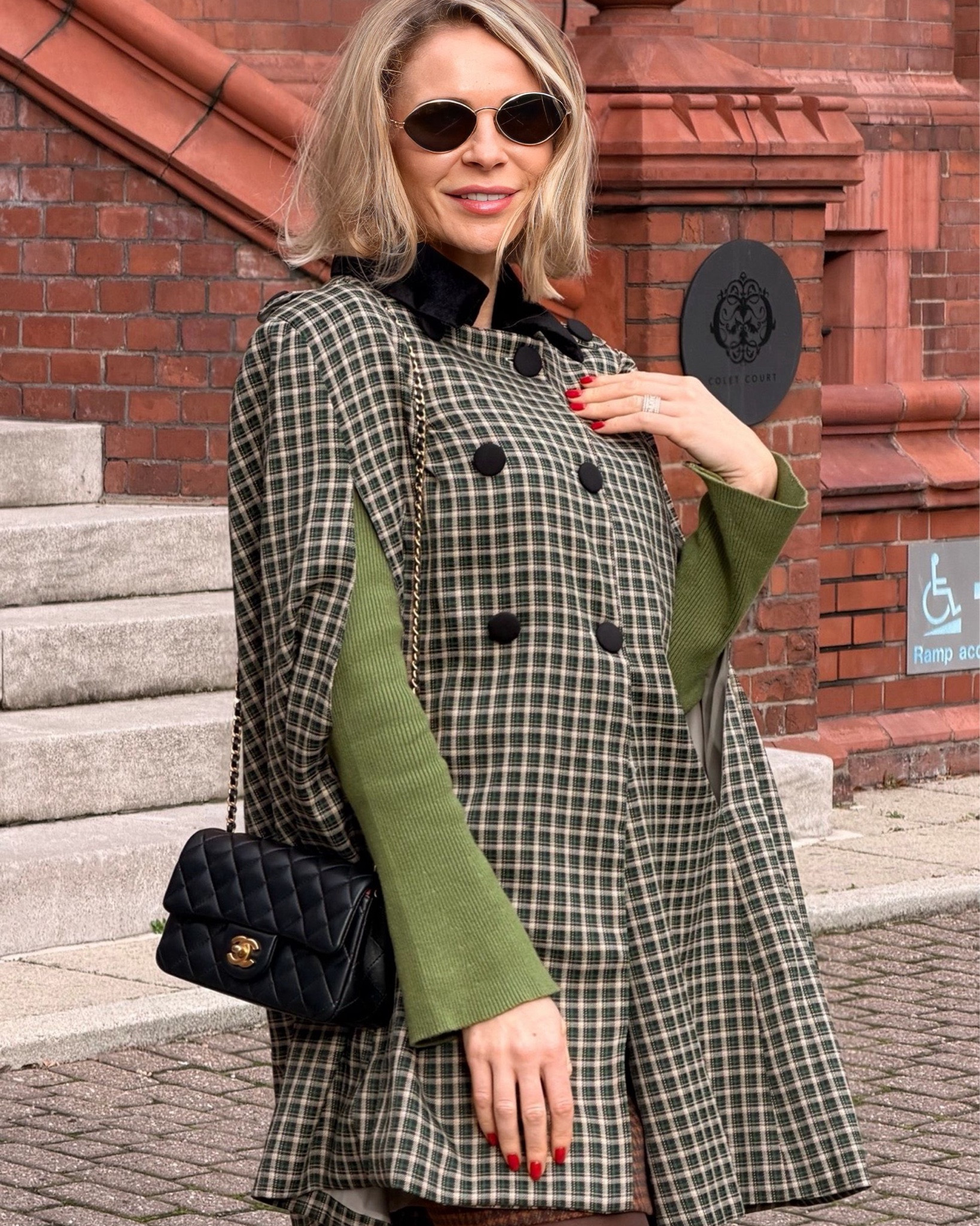 Autumn colours🎨

Use my code LR20ZJ for 20% off from RIHOAS website.

#LTKstyletip #LTKuk #LTKautumn