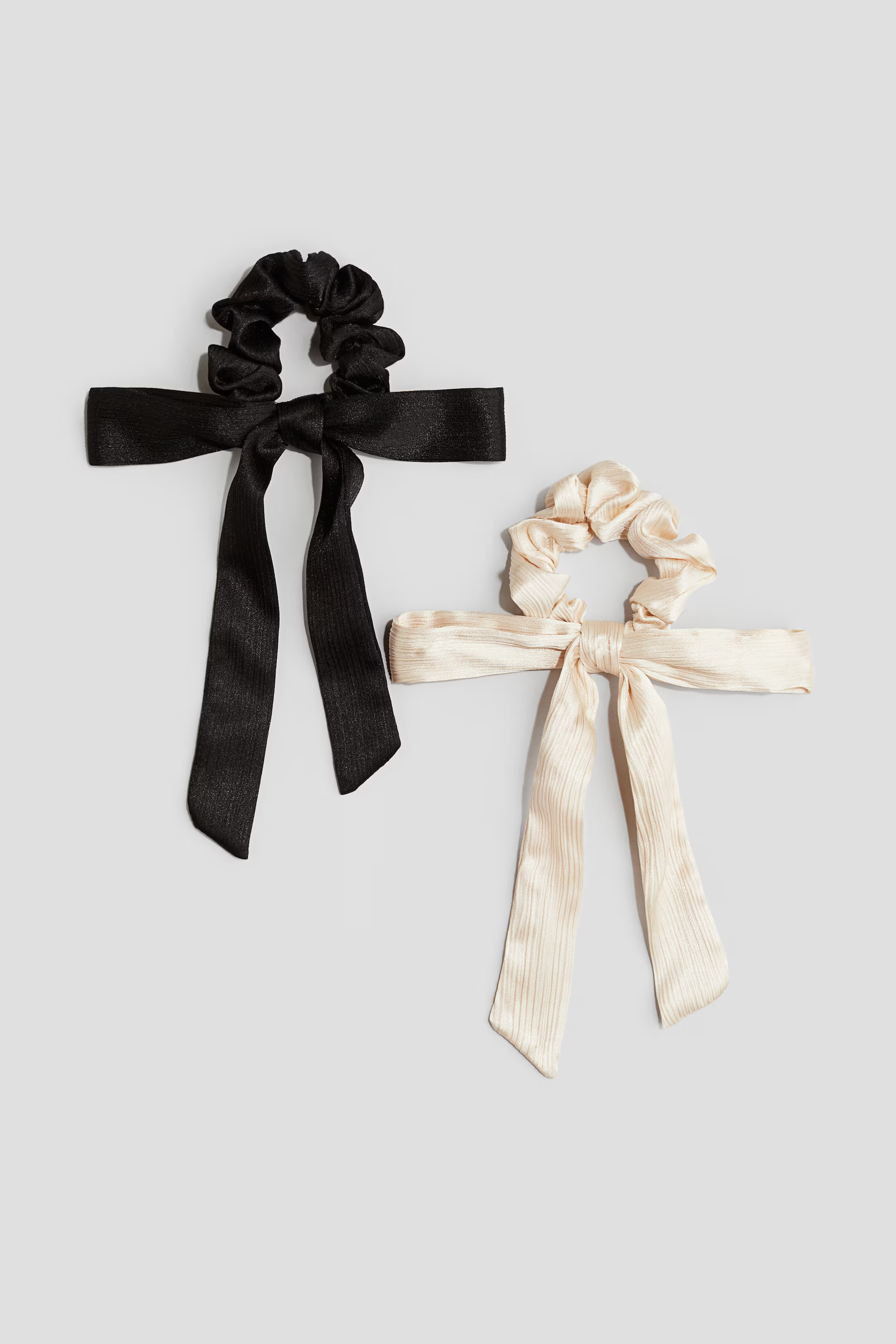 2-pack Bow-detail Scrunchies | H&M (US + CA)