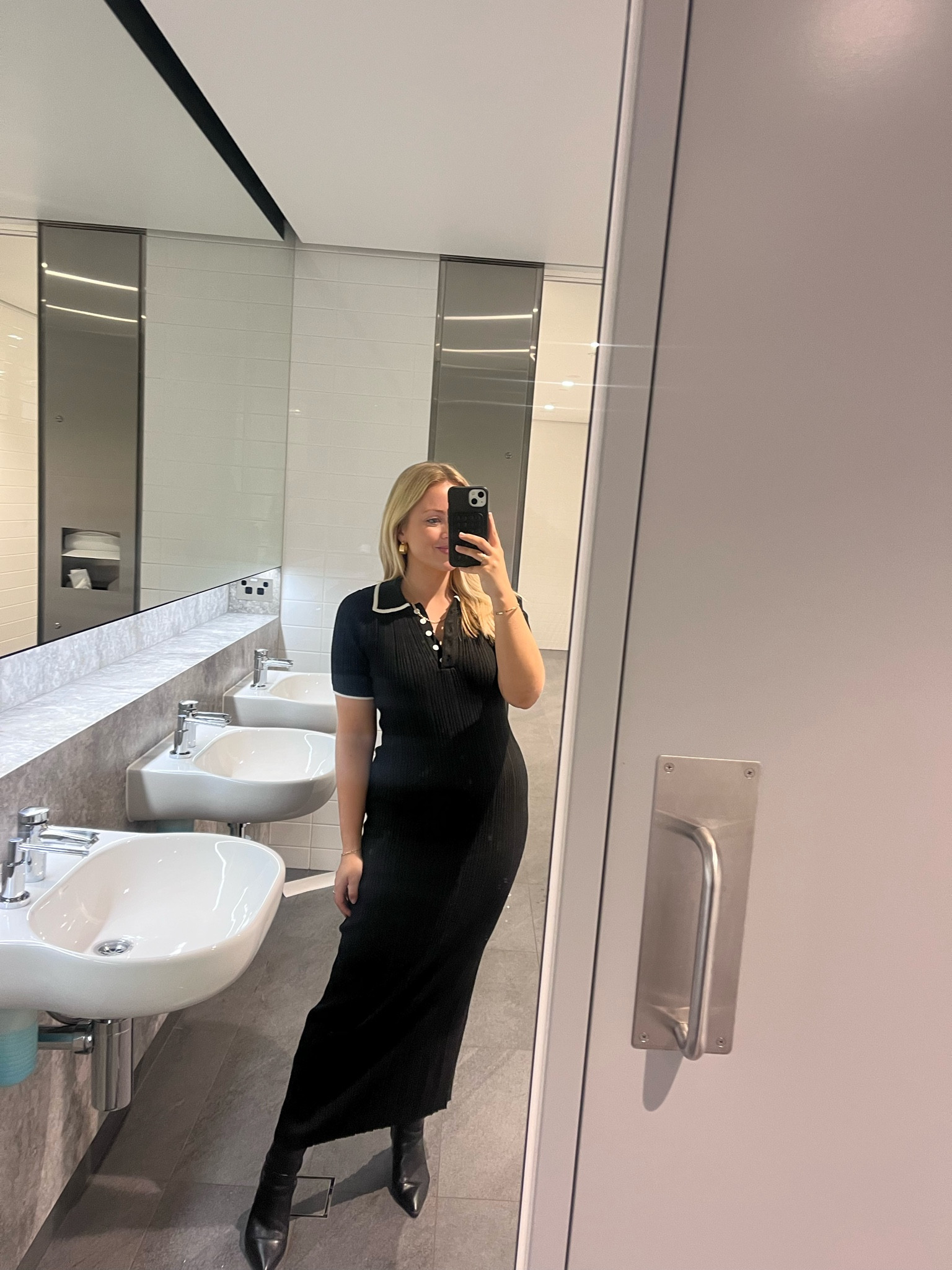 And all black outfit for today 🖤 

#LTKaustralia #LTKworkwear #LTKwinter