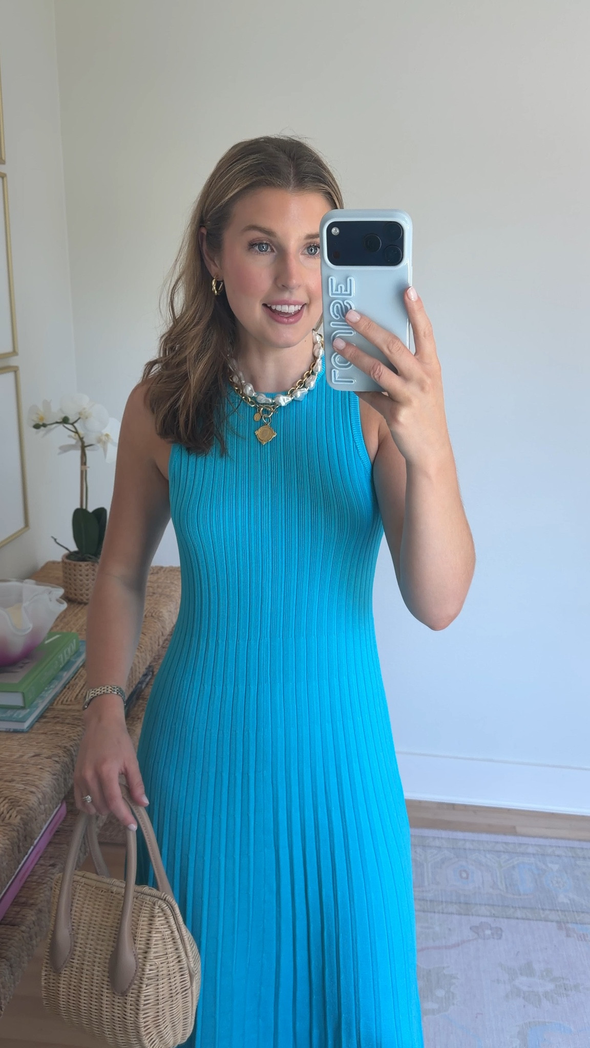 Stunning blue knit midi dress! Wearing a S