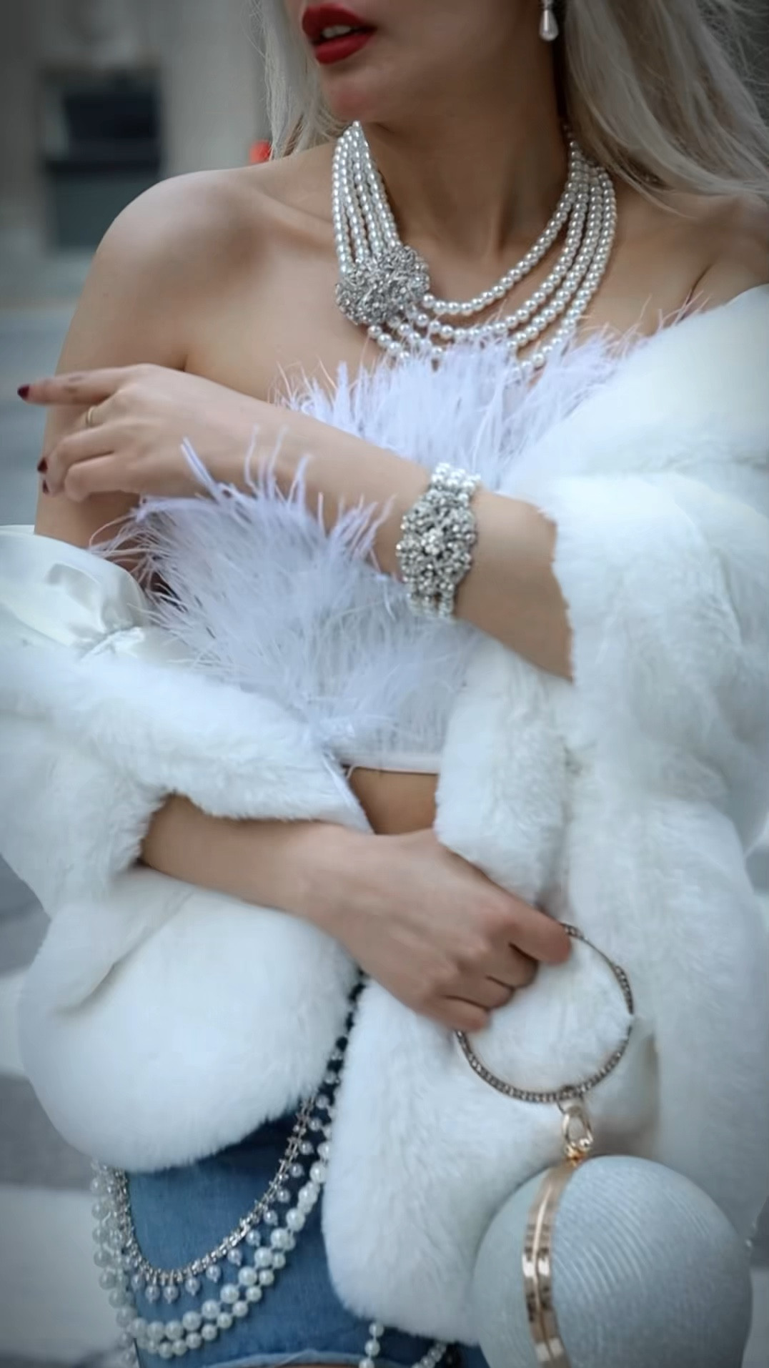 Feeling like a star 💎

#LTKbeauty #LTKparties #LTKVideo