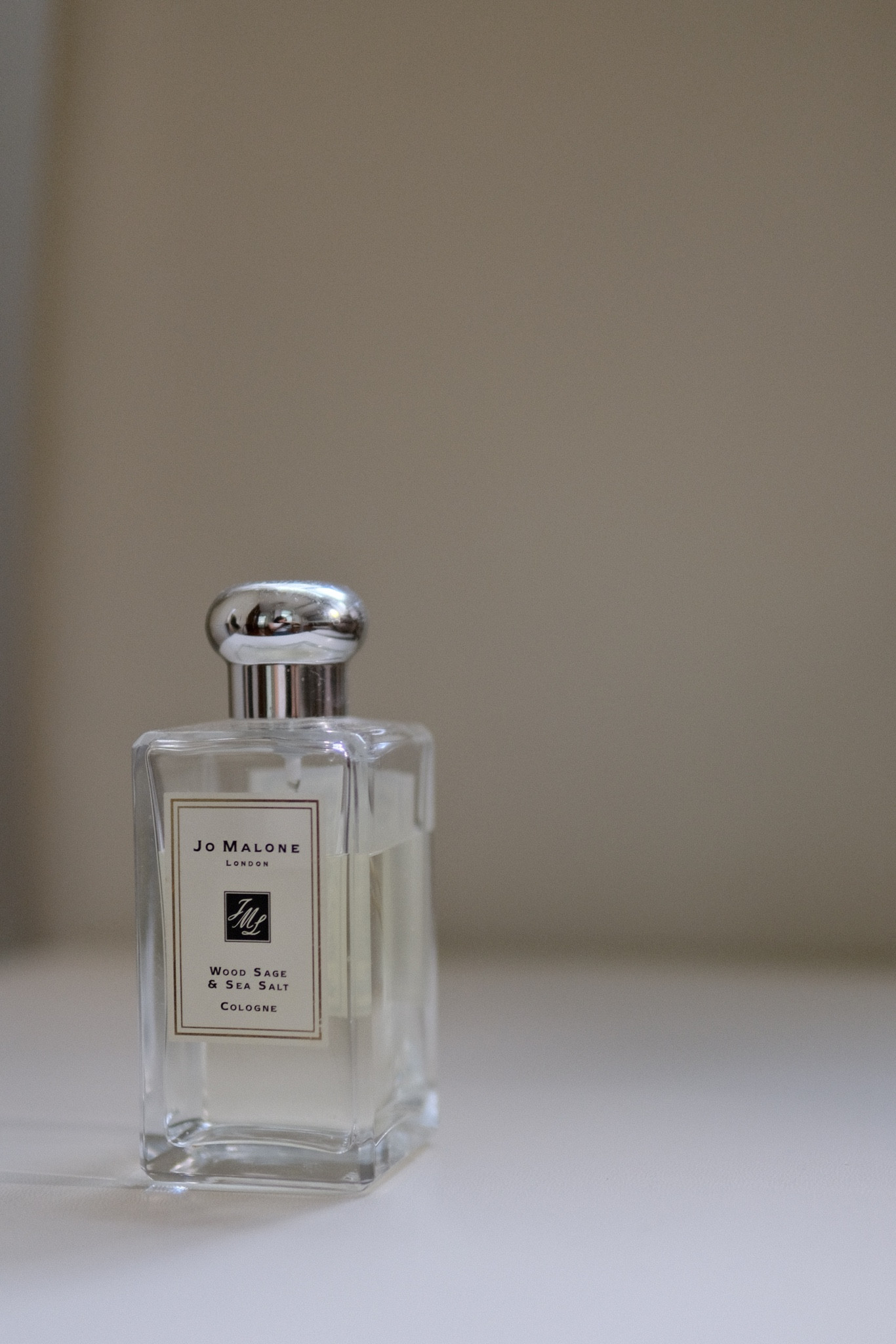 One of my favorite perfume 💜
台灣 Jo Malone 官網【双十一限時優惠
 購滿 $3,500
 贈香水9ml及潔膚露30ml
 截至11月11日
 仲有好多聖誕套裝優惠發售

**Taiwan Jo Malone Official Website Limited-Time Offer**  
Spend $3,500  
Receive a 9ml perfume and a 30ml cleansing gel  
Valid until November 11  
Many more Christmas gift set offers available for sale!

#cologne #perfume #woodsage

#LTKasia #LTKsale #LTKgiftguide