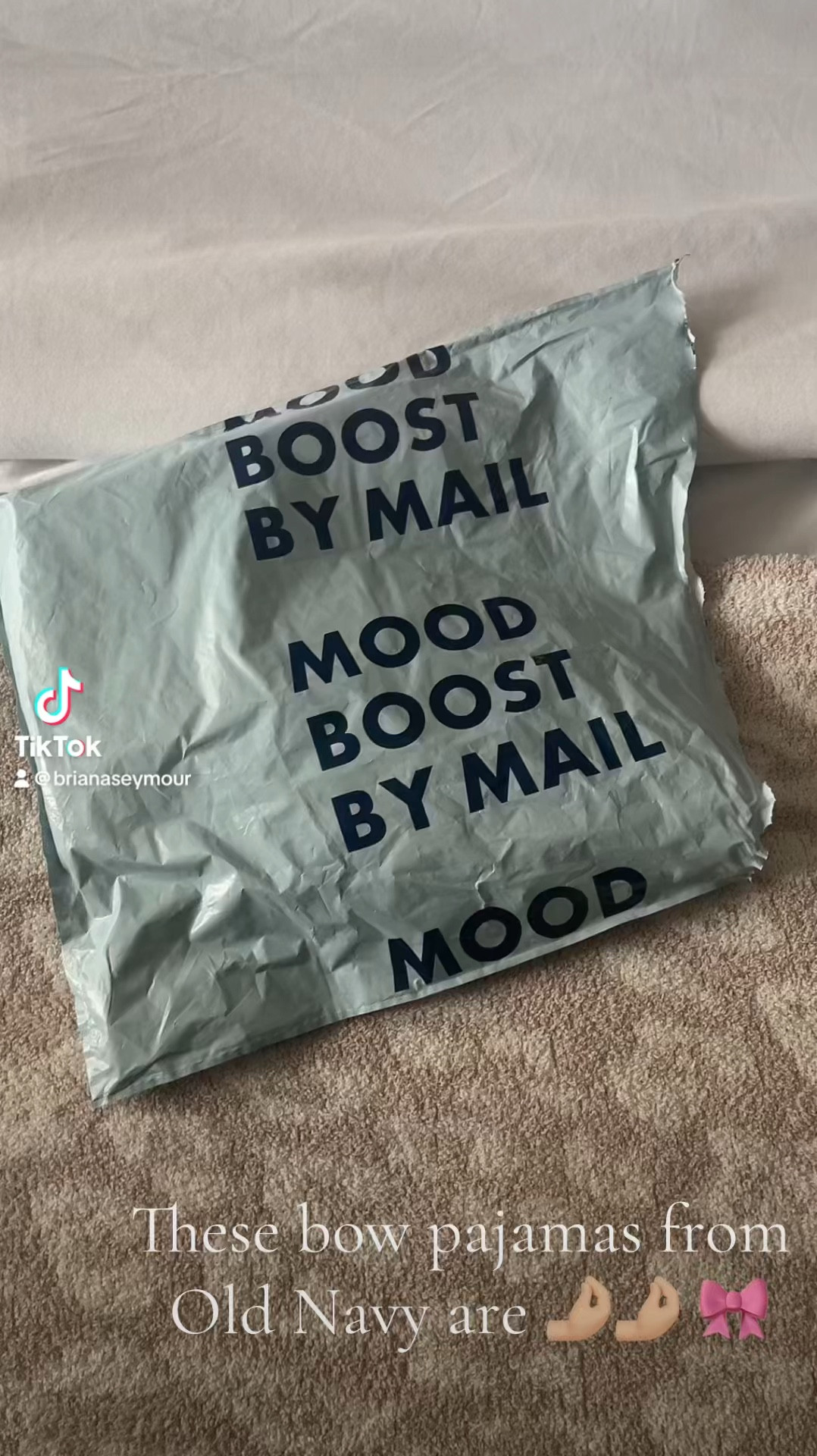 Old Navy Bow Pajamas

#LTKWedding #LTKHome