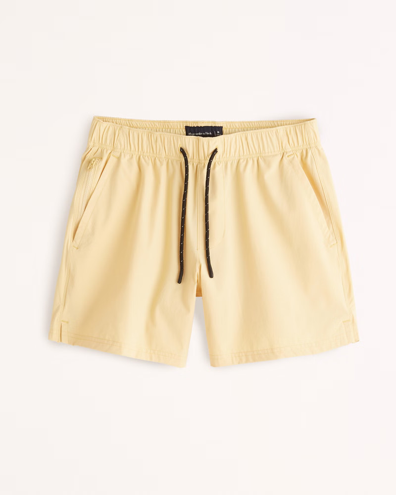 The A&F Saturday Short | Abercrombie & Fitch (US)