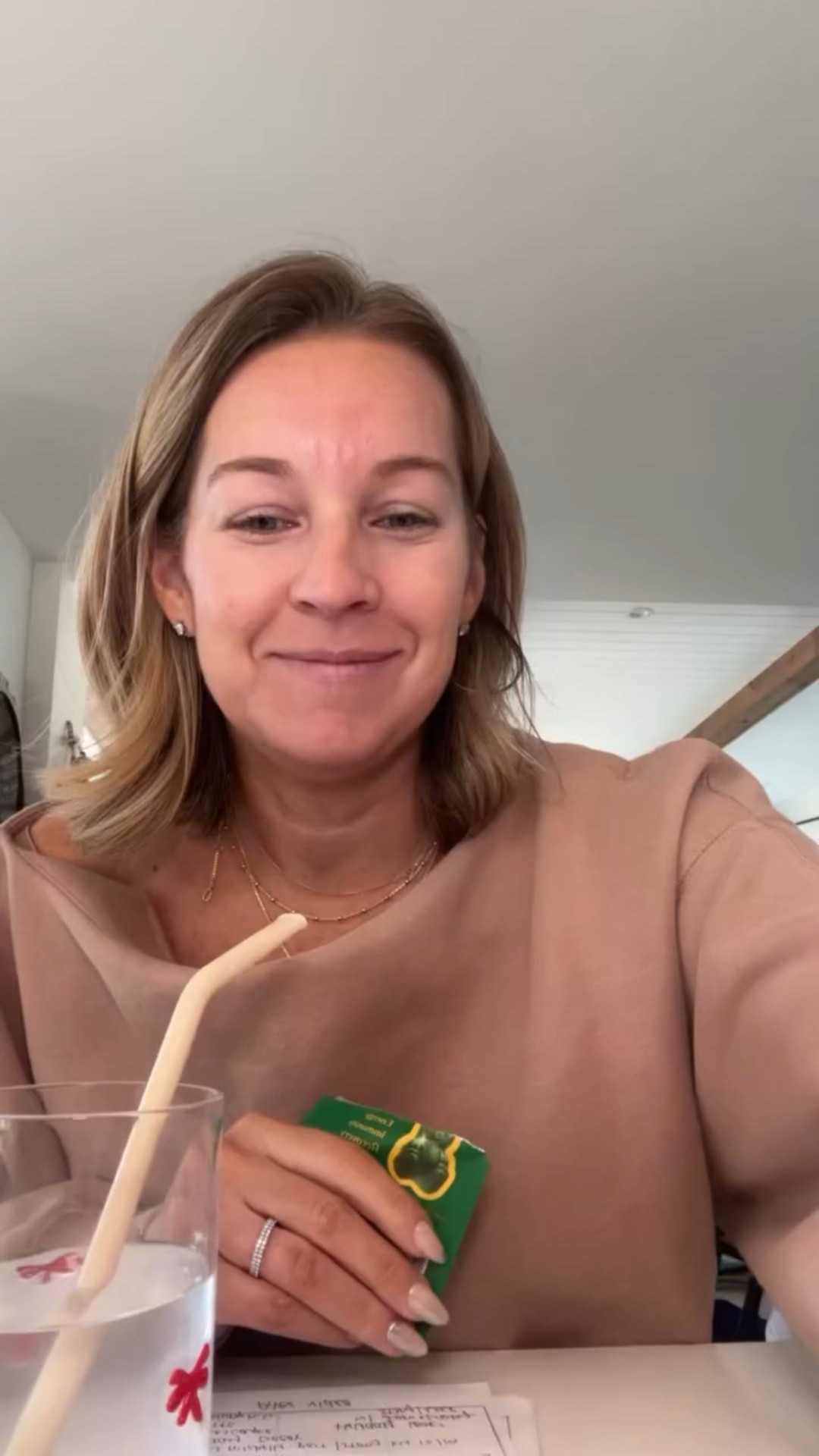 My morning chat! My gruns help my gut and provide 6g of fiber in this little pack!! Other benefits too but this is my favorite! 

@grunsdaily @abercrombie @walmart @liquidiv

#LTKdayinmylife #LTKmomlife #LTKmorningroutine