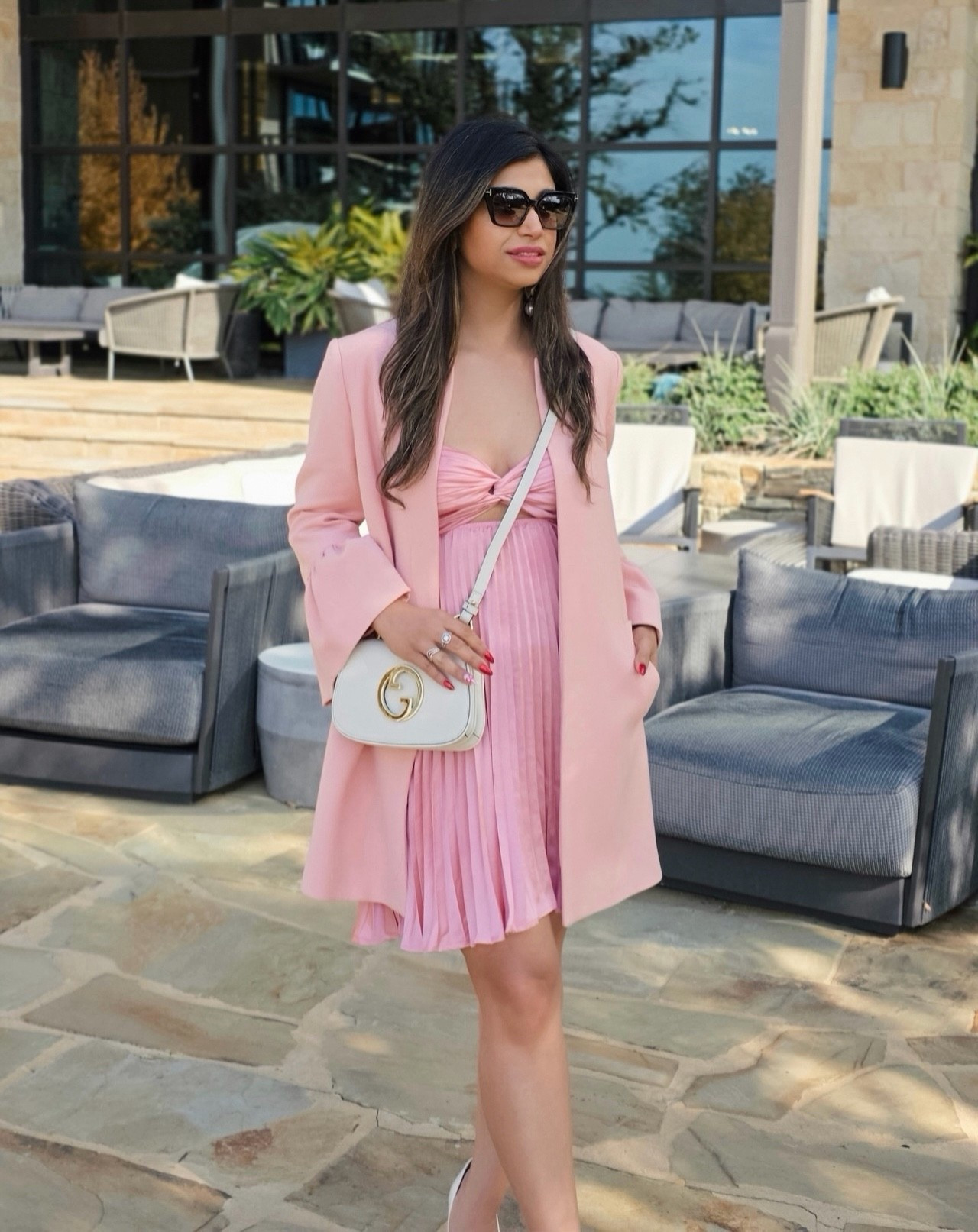 Chic winter brunch look 💕 Linking the dress & the bag plus similar coats- mine is from Zara and not available anymore!! 

#LTKdayinmylife #LTKgrwm #LTKHoliday