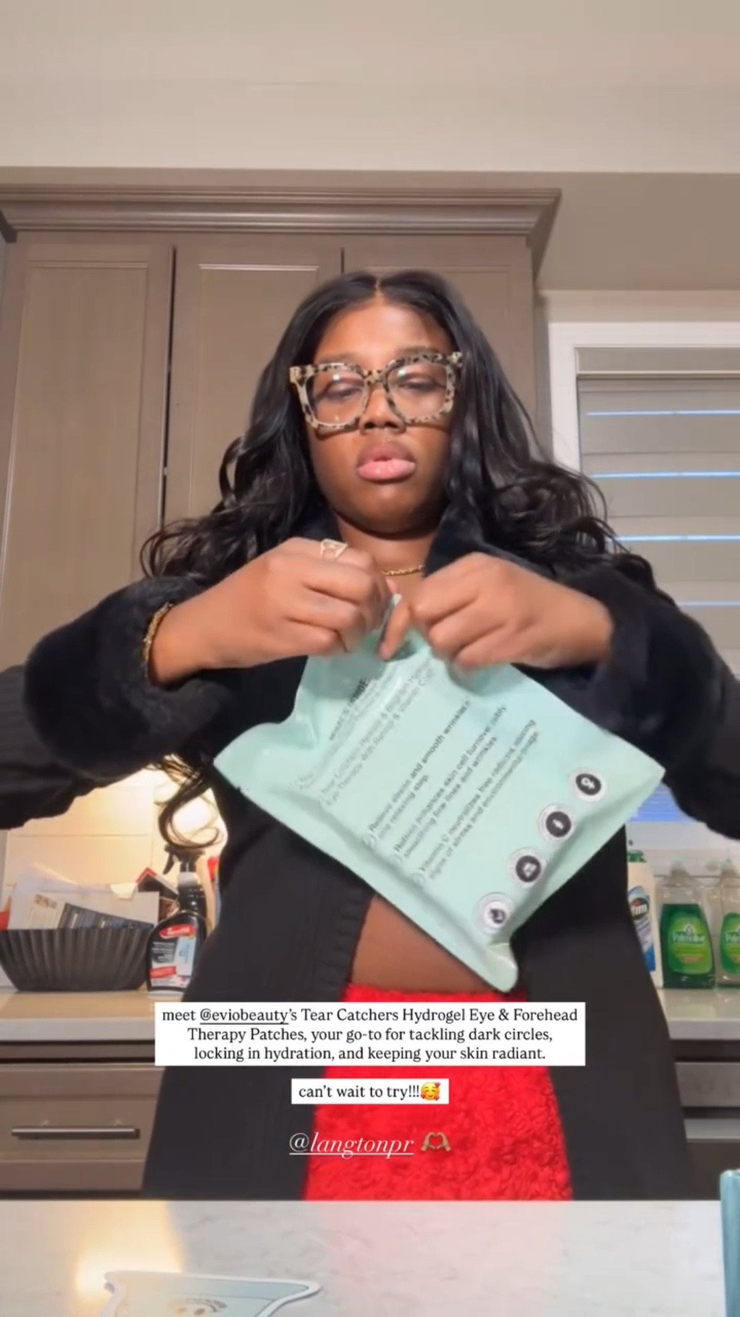 @langtonpr 🫶🏽 meet @eviobeauty’s Tear Catchers Hydrogel Eye & Forehead Therapy Patches, your go-to for tackling dark circles, locking in hydration, and keeping your skin radiant. 

can’t wait to try!!!🥰

#LTKcanada #LTKspring #LTKbeauty