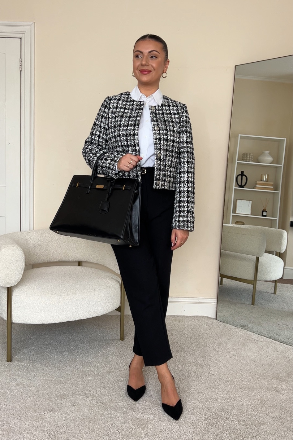 Autumn workwear outfit.
Shirt is from Mango, wearing size S.
Jacket is from H&M, wearing size S.
Trousers are from Zara, wearing size M.
Some items are no longer available so I’ve linked similar options.

#LTKfindsunder50 #LTKeurope #LTKstyletip