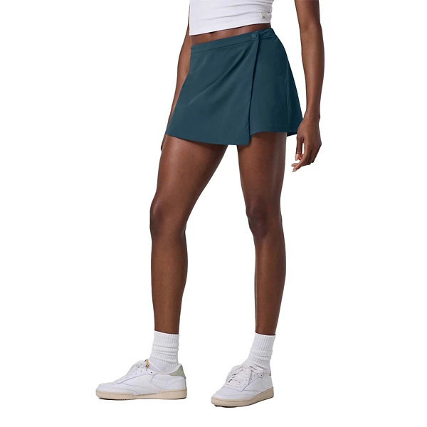 Women's Vuori Miles Sport Skort Medium Moss | Scheels
