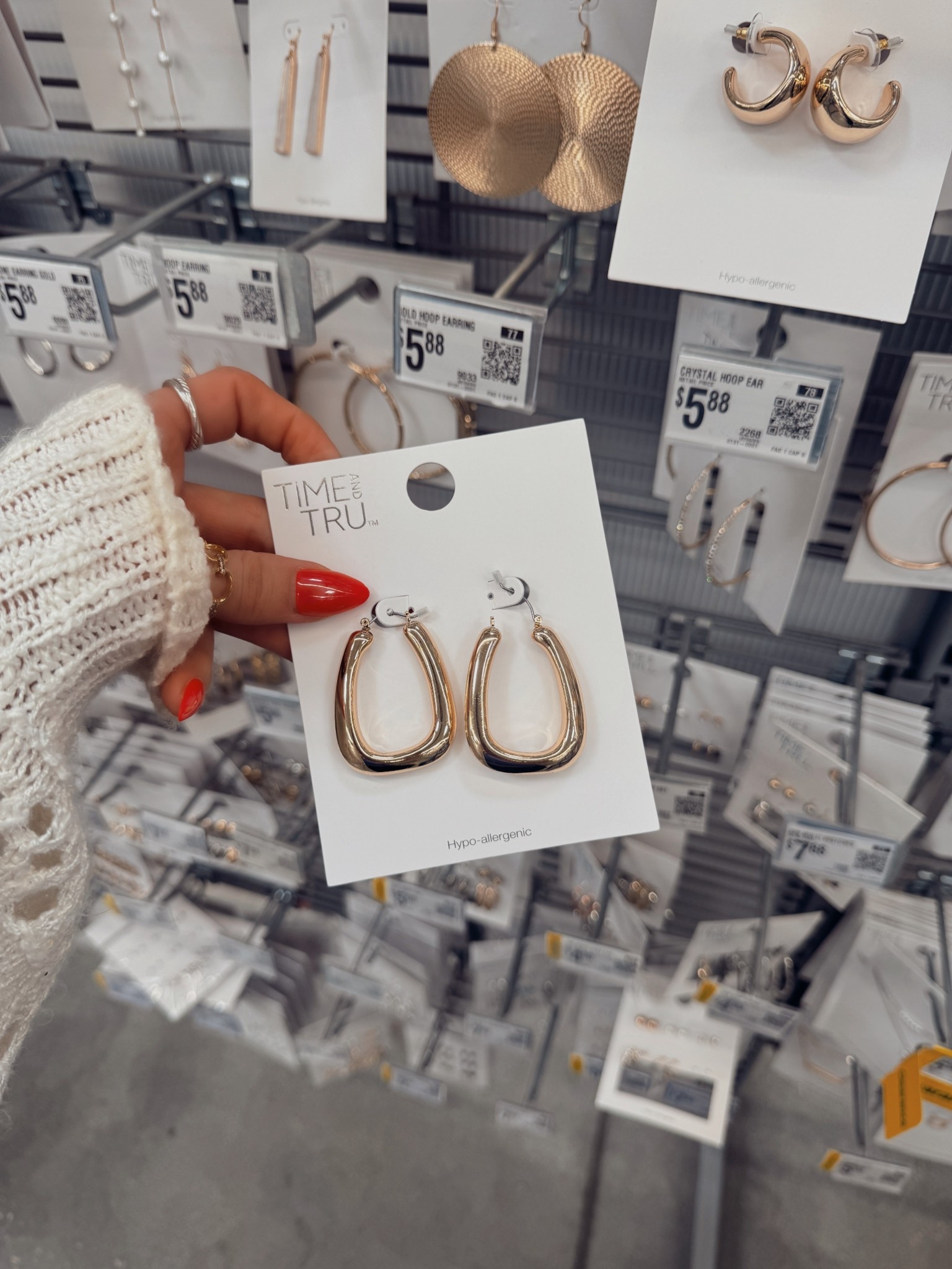 Zara vibes with the jewelry section at Walmart right now 🤩