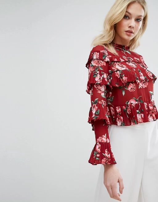 Missguided – Rüschenbluse mit Rosenmuster | Asos DE