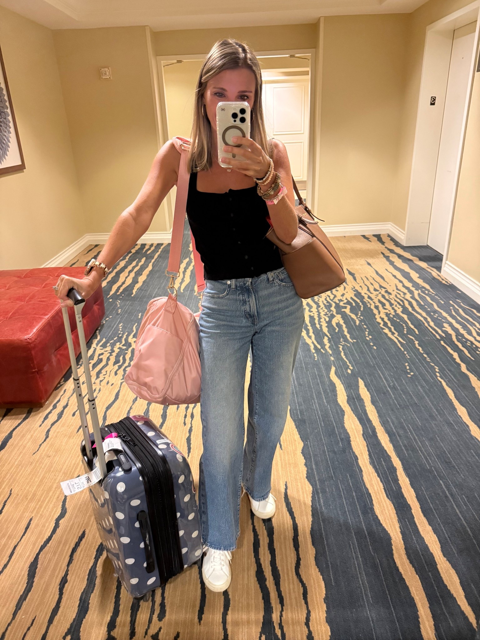 Comfy Madewell fit! Always shop their sales!! 

#LTKTravel #LTKOver40 #LTKShoeCrush