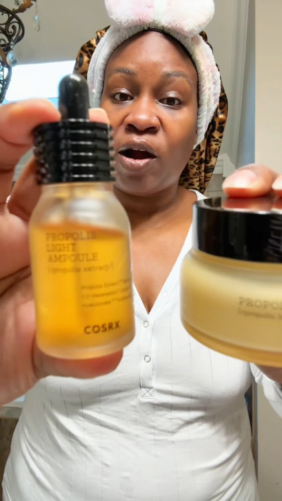 ✨COSRX Propolis Nourishing Care Set✨ 🐝 Packed with 83% Propolis Extract, Honey & Royal Jelly, this K-Beauty duo supports hydration, skin radiance, redness relief & fine line care. Perfect for dry, dull, sensitive, or aging skin, it’s lightweight but deeply moisturizing—giving you that glass skin glow all year. Comes with a FREE lip scrub! 💛 #cosrx #kbeauty #glassskin #hydratedskin #skincareover30 #winterskincare #skincareessentials

#LTKBeauty #LTKFindsUnder100 #LTKFallSale