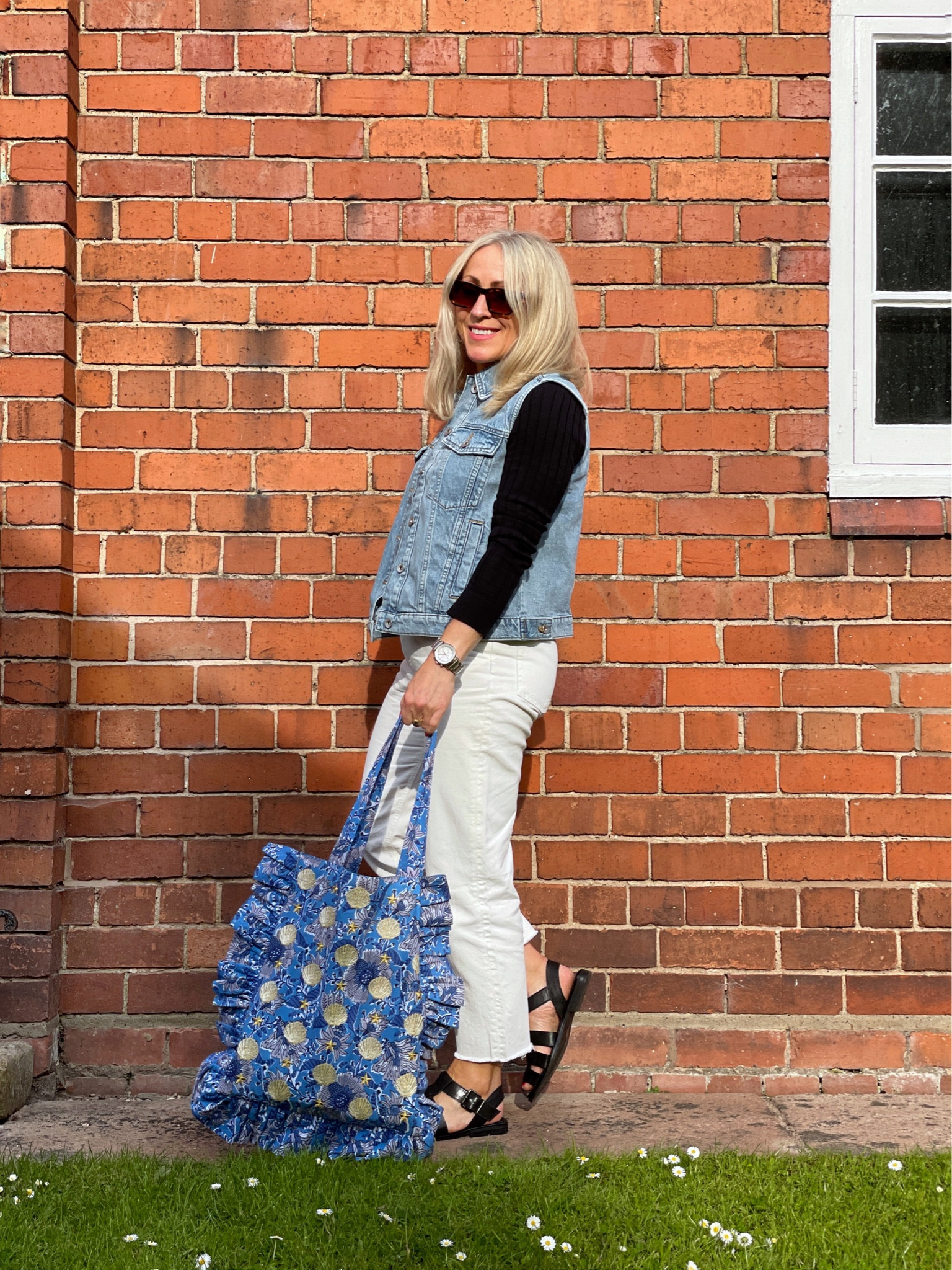 Summer blues 

#LTKSeasonal #LTKstyletip