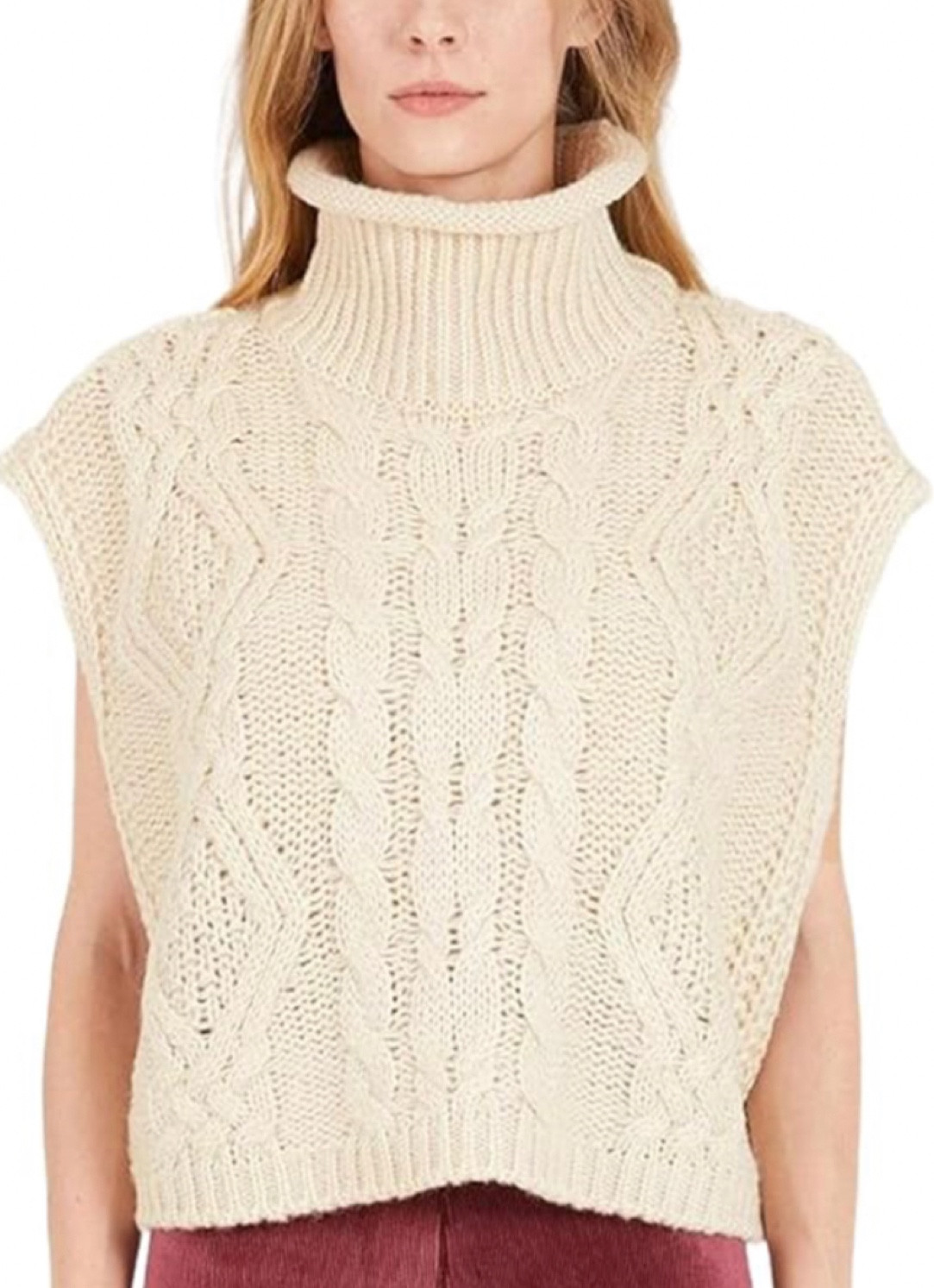 the best fitting vest!


#LTKSeasonal #LTKstyletip #LTKfindsunder50