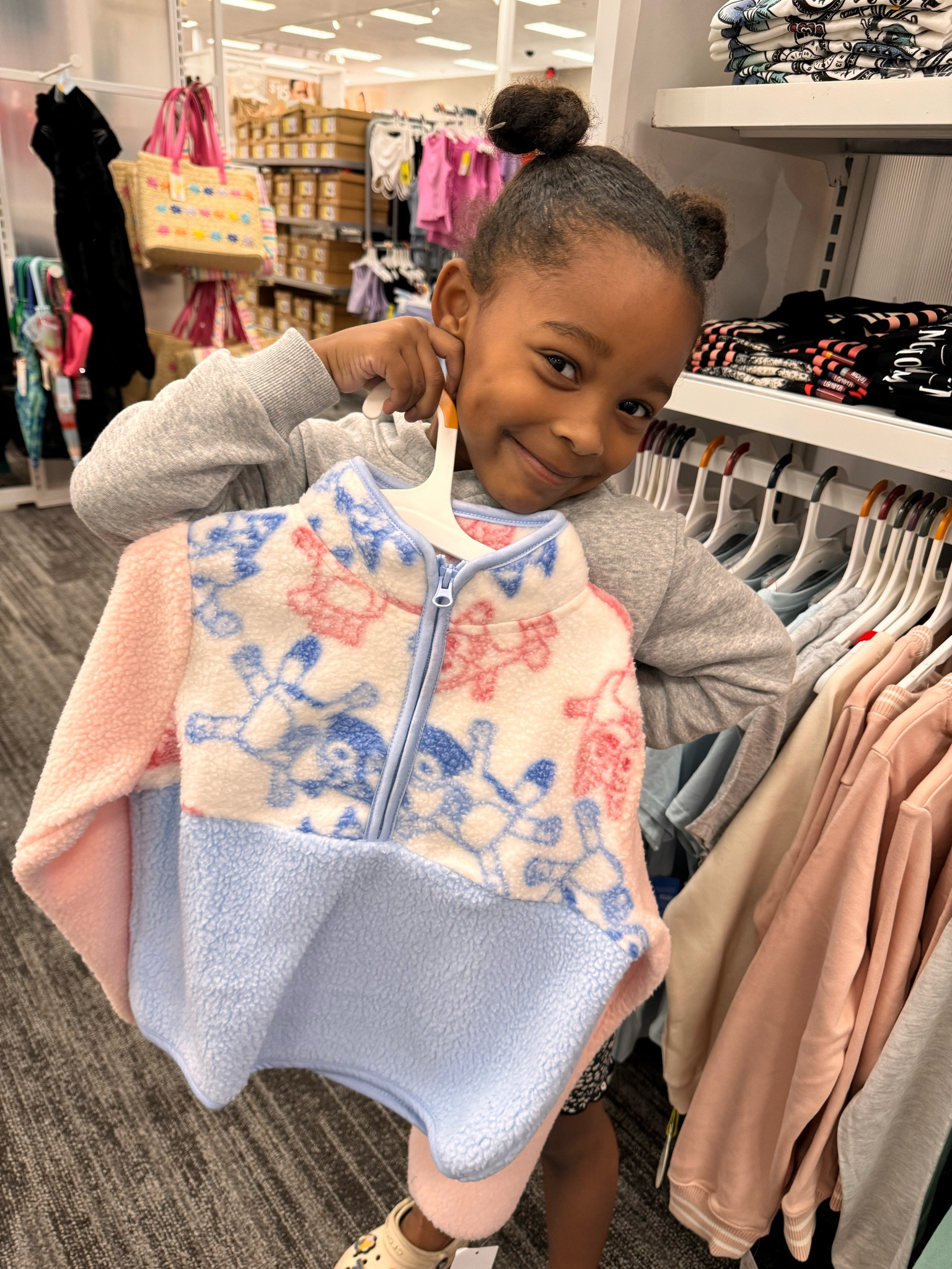 Cozy Bluey Sweatshirt 😍 on sale right now for $15!

#LTKGiftGuide #LTKSaleAlert #LTKKids
