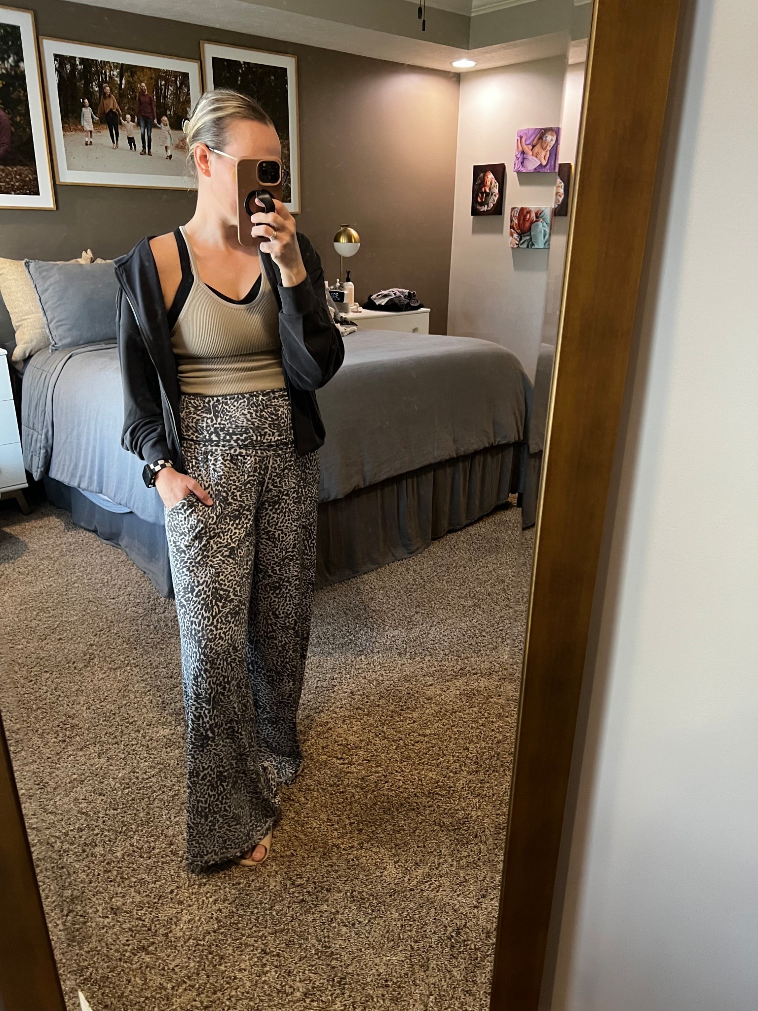 Ultimate comfy goals 💯 - Aerie/American Eagle + Amazon style combo here and 20/10 recommend it all!

Bottoms - SMALL (run oversized and slouchy)
Bras CRZ - size MEDIUM
Tank ODODOS Amzn - size M/L 

Fall Style, fall outfits, comfy cozy, comfy pants, flannels, work outfit, thanksgiving outfit, Christmas outfits, holiday, gift guide, gift ideas, holiday gifting, comfy outfit, fall mom style, cozy season, flannel shirt, travel outfits, mom fashion, fall fashion, sahm style, sahm fashion, sahm outfits, outfit ideas, fall outfit ideas, Ugg clogs, slippers, amazon style, amazon fashion, Amazon outfits, Amazon outfit ideas, Amazon look for less, look for less, free people look for less, free people inspired, Amazon style, Christmas pajamas, holiday pajamas, Christmas jammies, holiday jammies, lounge set, comfy sets, Christmas, holiday shopping; gift guide, Christmas shopping, Black Friday, cyber Monday, aerie, American Eagle, sweatshirt, crew neck, Christmas jammies, pajamas l, Christmas pajamas, lounge, comfy cozy, comfy outfit, casual outfit, mom style, sahm style, lounge set

#LTKmomlife #LTKdayinmylife #LTKGiftGuide