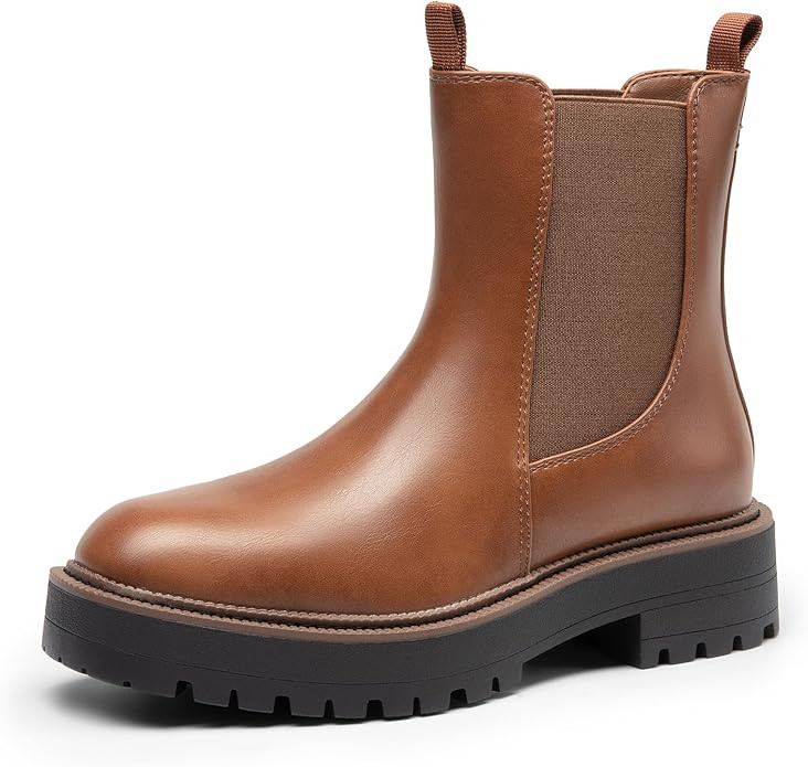 DREAM PAIRS Women's Chelsea Ankle Boots Fashion Low Heel Lug Sole Platform Fall Booties Shoes | Amazon (US)