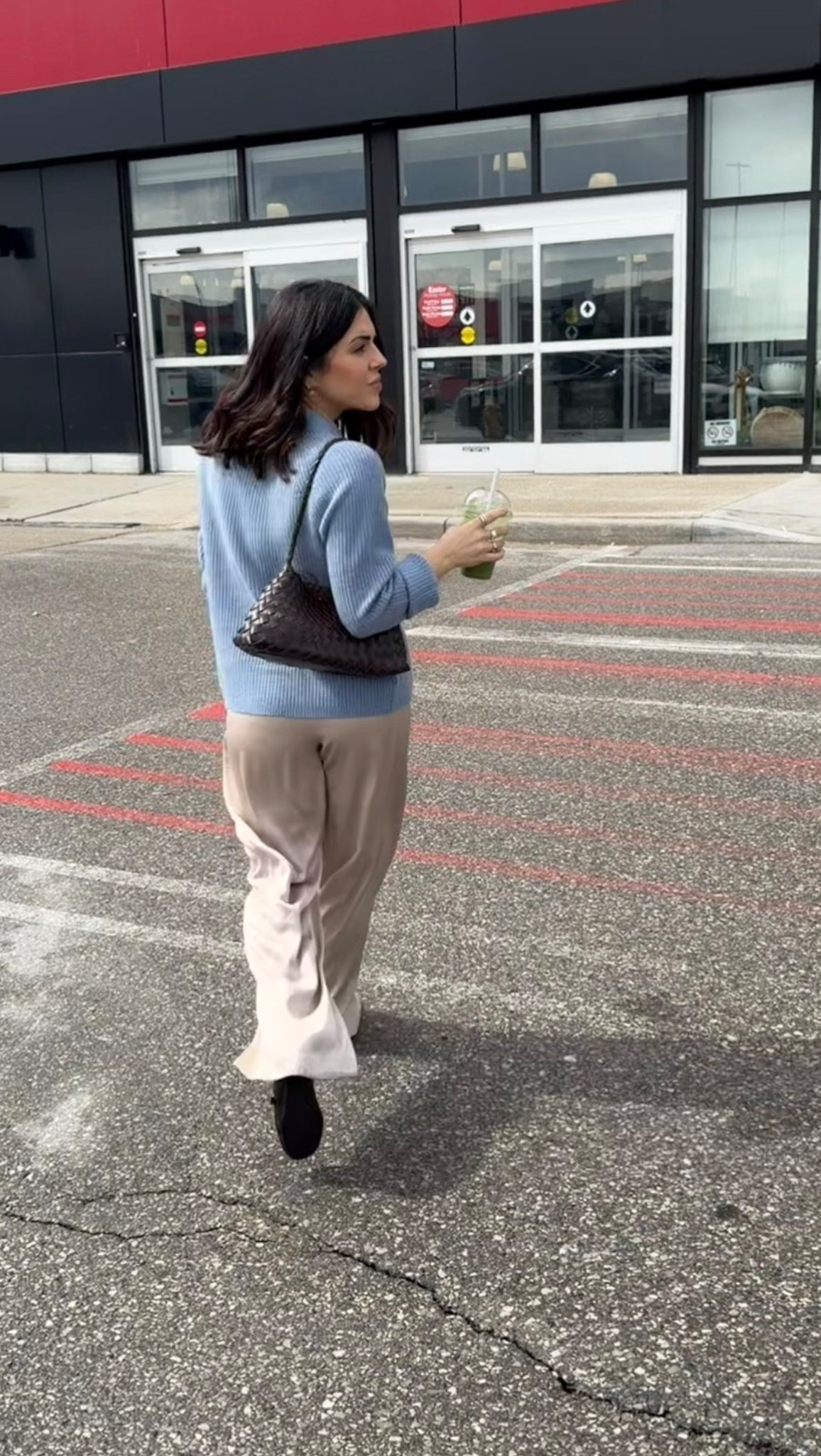 Spring outfit of the day 
Pants - XS 
Sweater- Small 