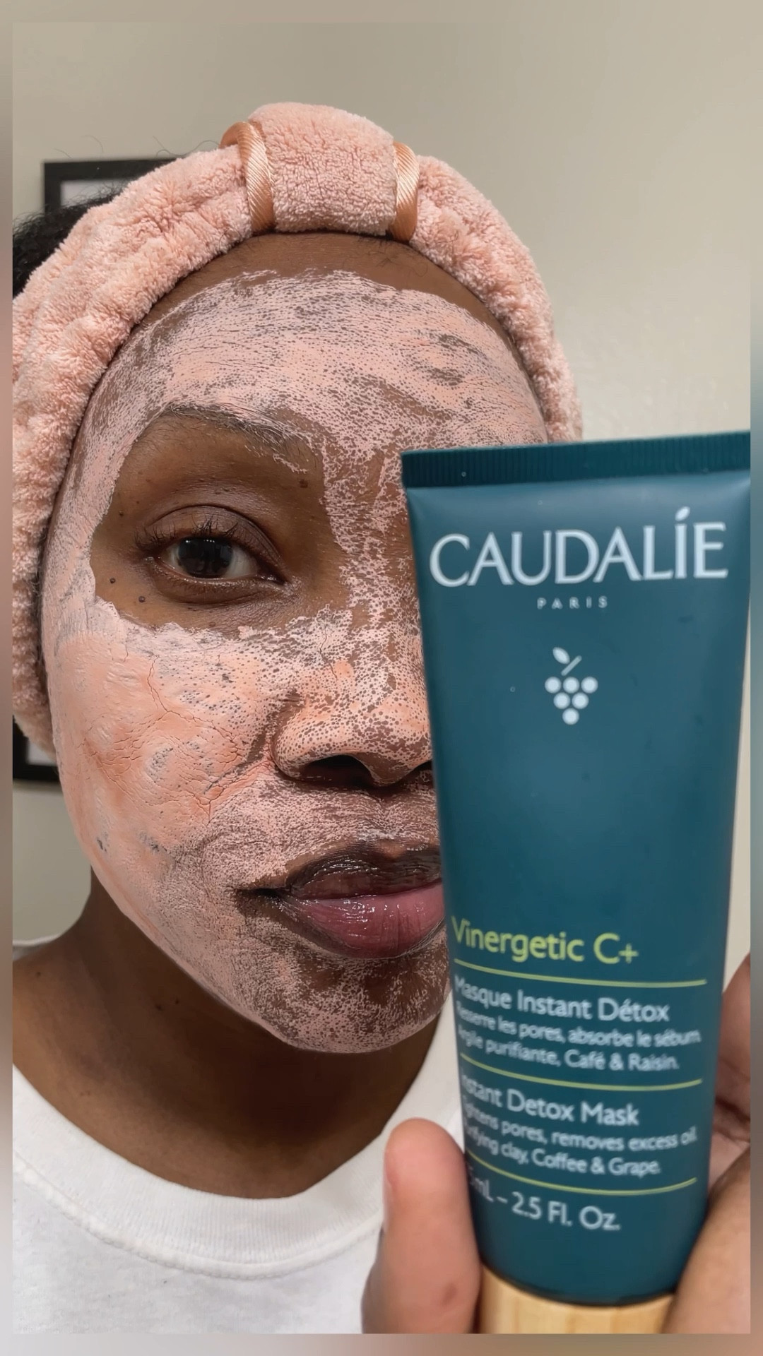 One of my Top 5 Favorite Face Masks! Caudalie Instant Detox Mask #caudalie