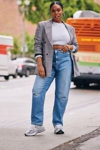 Plus Size Baggy Distressed Jeans | Forever 21 (US)