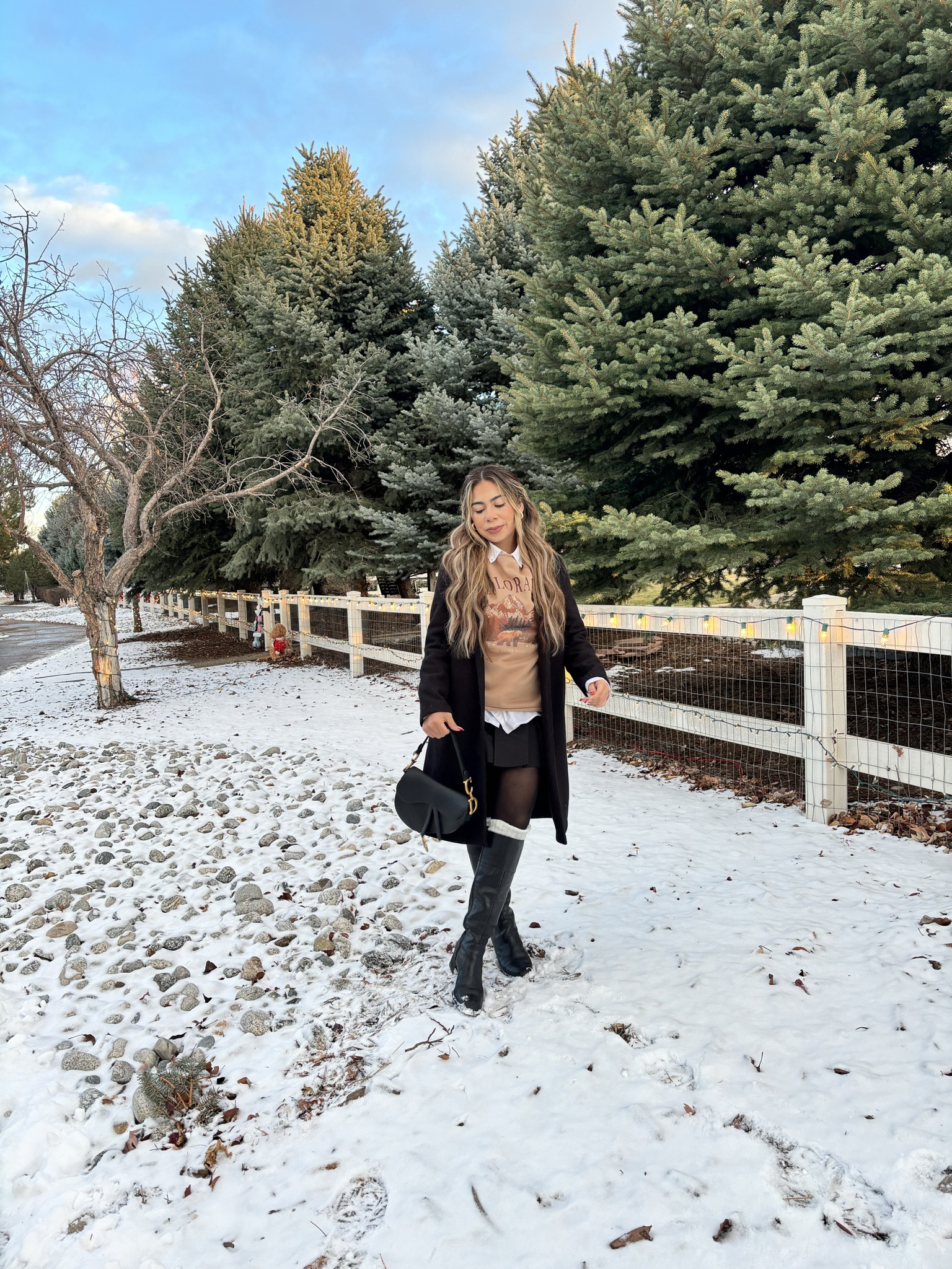 Winter girly outfit 

#LTKSeasonal #LTKtravel #LTKHoliday