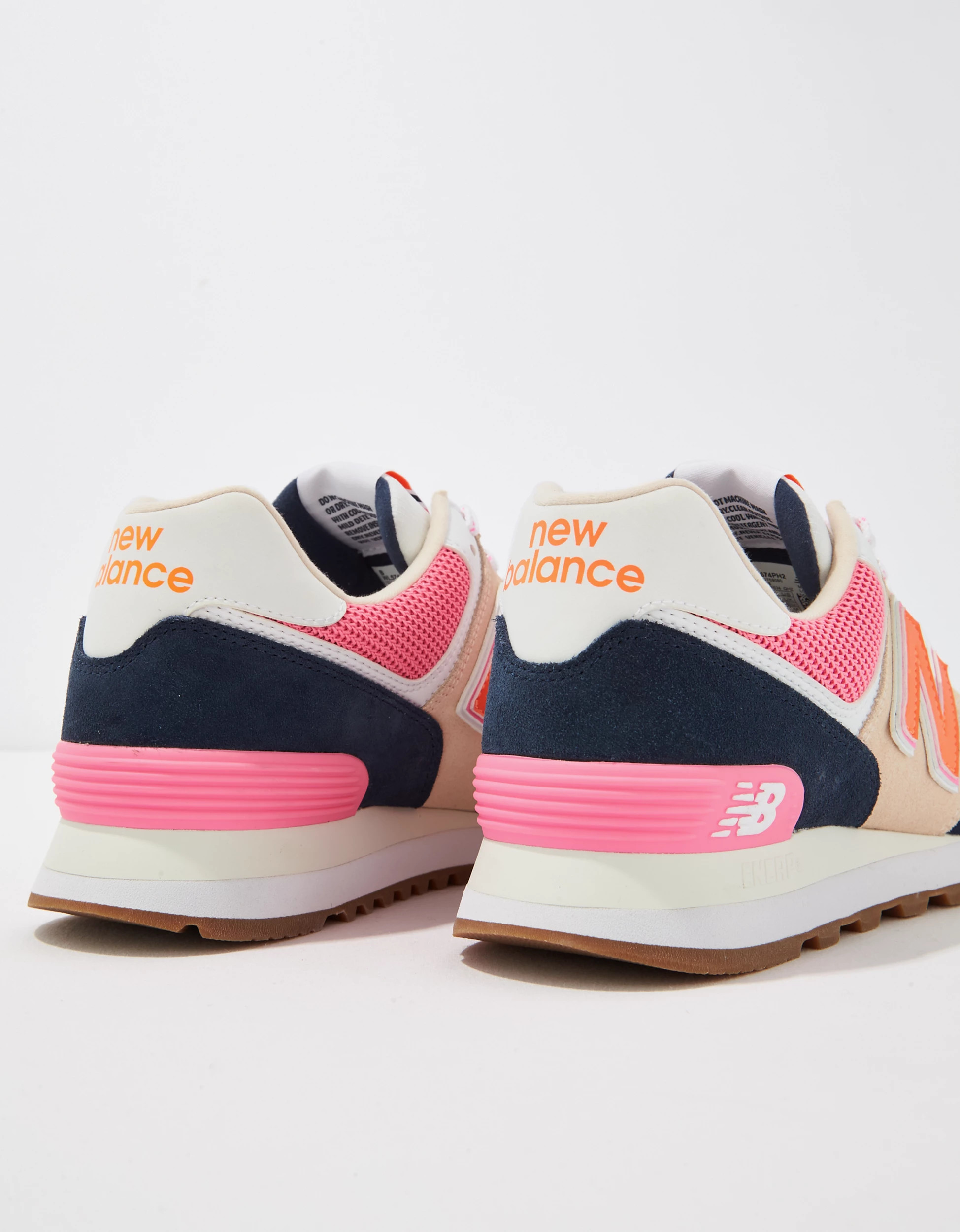 New Balance Women's 574 Sneaker | American Eagle Outfitters (US & CA)