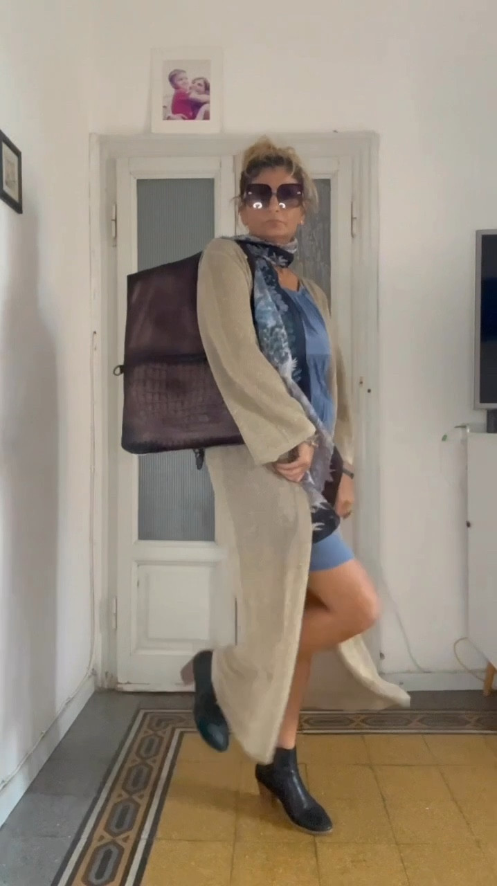 Embrace the Change of Seasons with Confidence! ✨🍂

As autumn arrives, it’s time to refresh your wardrobe! Don’t pack up your summer dresses just yet! Master the art of layering to wear them all year round. Here are some fabulous style tips featuring a stunning cobalt silk blue dress that flatters apple and pear shapes:

Style Tips:

	•	Dress: This cobalt blue dress skims over the tummy and hips, creating a beautiful silhouette while emphasizing your legs.
	•	Footwear: Pair with ankle boots to elongate your legs and add a chic touch.
	•	Layering: Add a gold wool cardigan with glitter thread for warmth and a flattering princess line.
	•	Color Coordination: Combine cobalt blue with warm gold and deep purple for a luxurious palette. Finish with classic black shoes and a chic brown leather clutch.

Statement Piece:Choose a rich brown leather bag as your statement piece, or opt for a bold-patterned scarf to tie the look together!

Quick Tips for Statement Pieces:

	1.	Contrast: Make it stand out against your outfit.
	2.	Balance: Match bold outfits with subtle pieces and vice versa.
	3.	Personal Style: Choose what resonates with you!
	4.	Proportion: Ensure it complements your body shape.

✨ Try Something New! ✨ Dig into your wardrobe and style a piece you don’t usually wear with something you love! You’ll be amazed at how fresh your look can be.

💖 Love these tips? Like and follow for more fabulous styling fun! If you need any style support, don’t hesitate to DM me! I’m here to help you feel confident and stylish at any age! 💖

AutumnFashion #BodyShapeStyling #CobaltBlueDress #FashionTips #StyleInspo #FallOutfits #FashionOver40 #ConfidentlyYou #Fashionista #StatementPiece #Layering #ChicStyle #WardrobeRefresh #FabulousAtAnyAge 


#FashionMonth #LTKover50style #LTKshoes