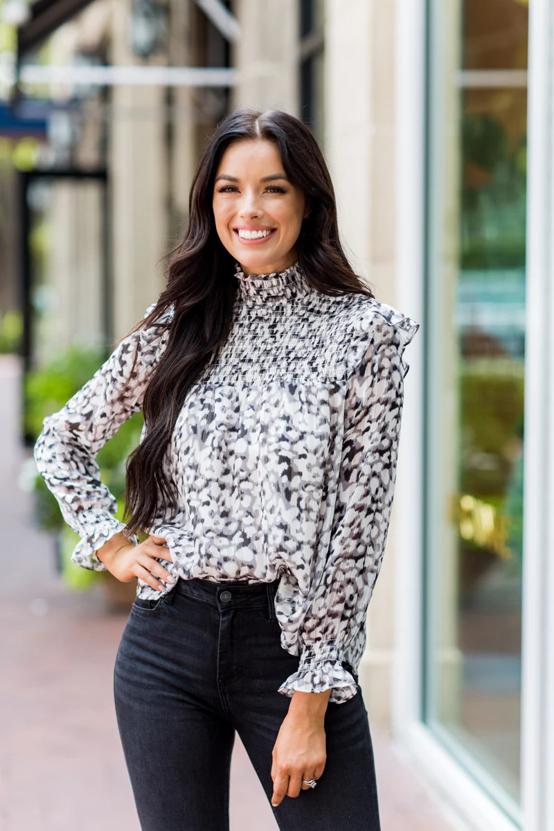 Mara Top- Gray | Avara