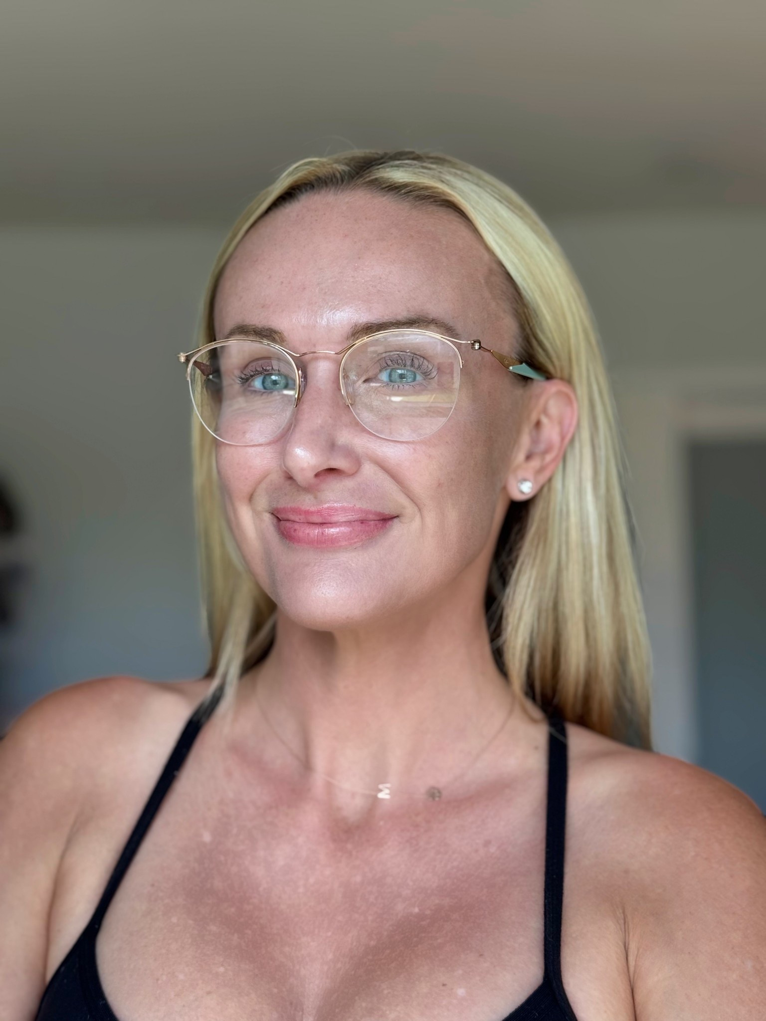 Wear eyewear that is an accessory to your outfit. These are 1 of the newest Ray-Ban styles. Lightweight, minimal and perfect to accessorize all your outfits. 

Ray-Ban glasses 
Ray-Ban eyewear 

#LTKStyleTip #LTKOver40