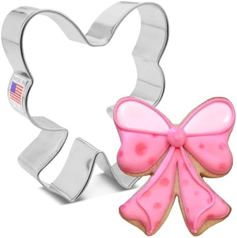 Classic Bow Cookie Cutter, 3.5" Made in USA by Ann Clark | Amazon (US)