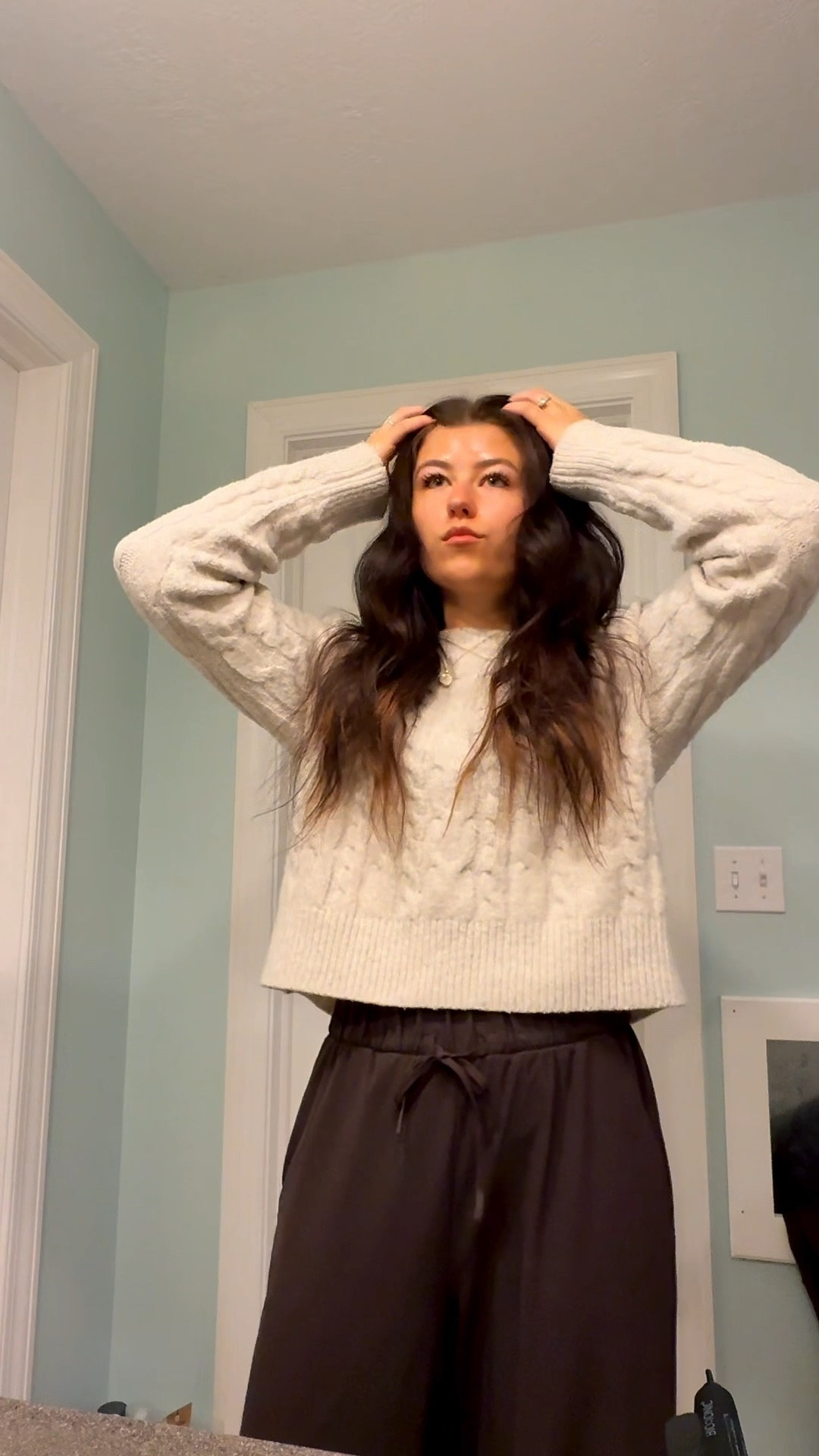 vlogmas day 11! 

#LTKfitnessgoals #LTKootd #LTKmorningroutine