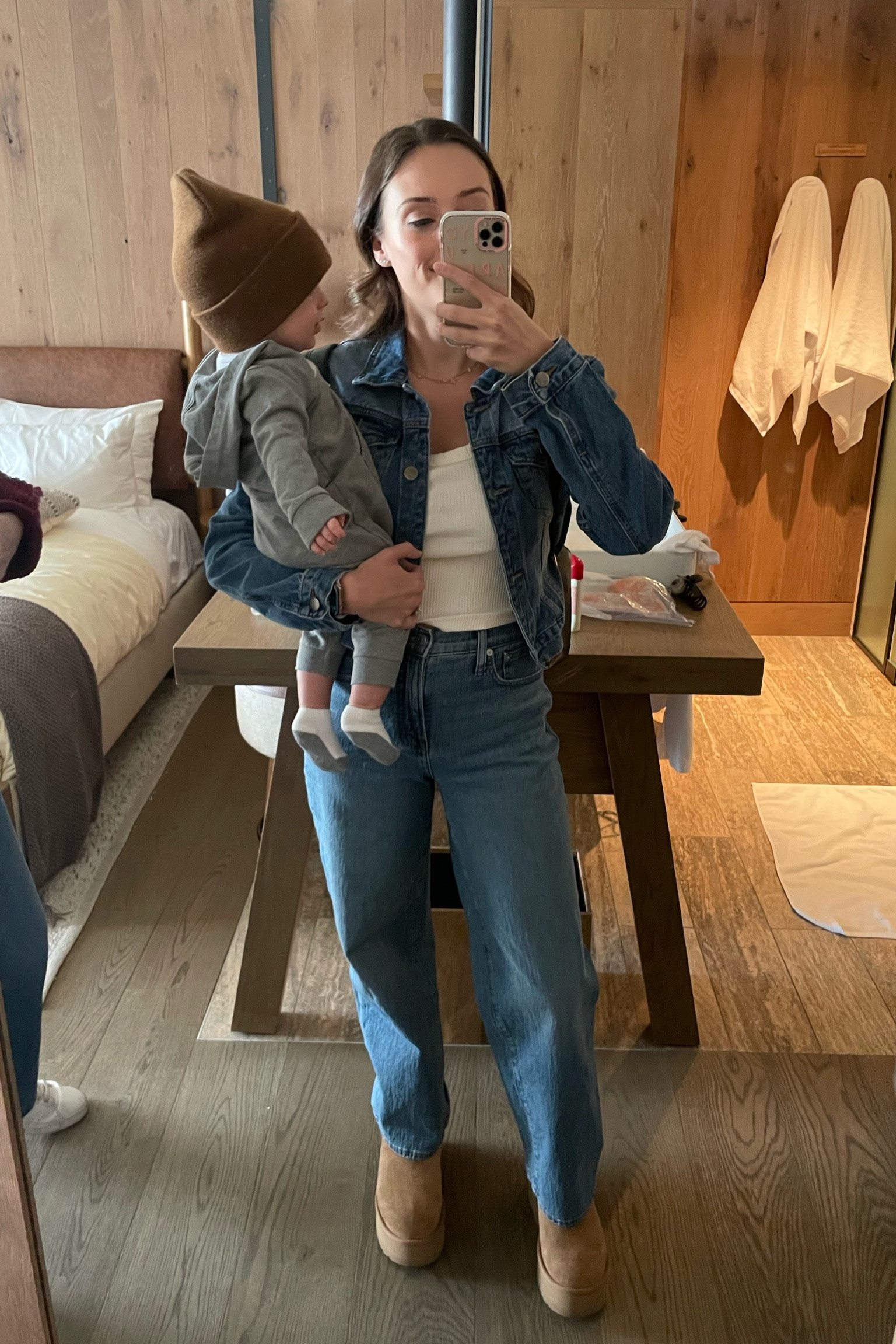 Blue jeans & baby ❕❕❕

#LTKSeasonal #LTKbaby